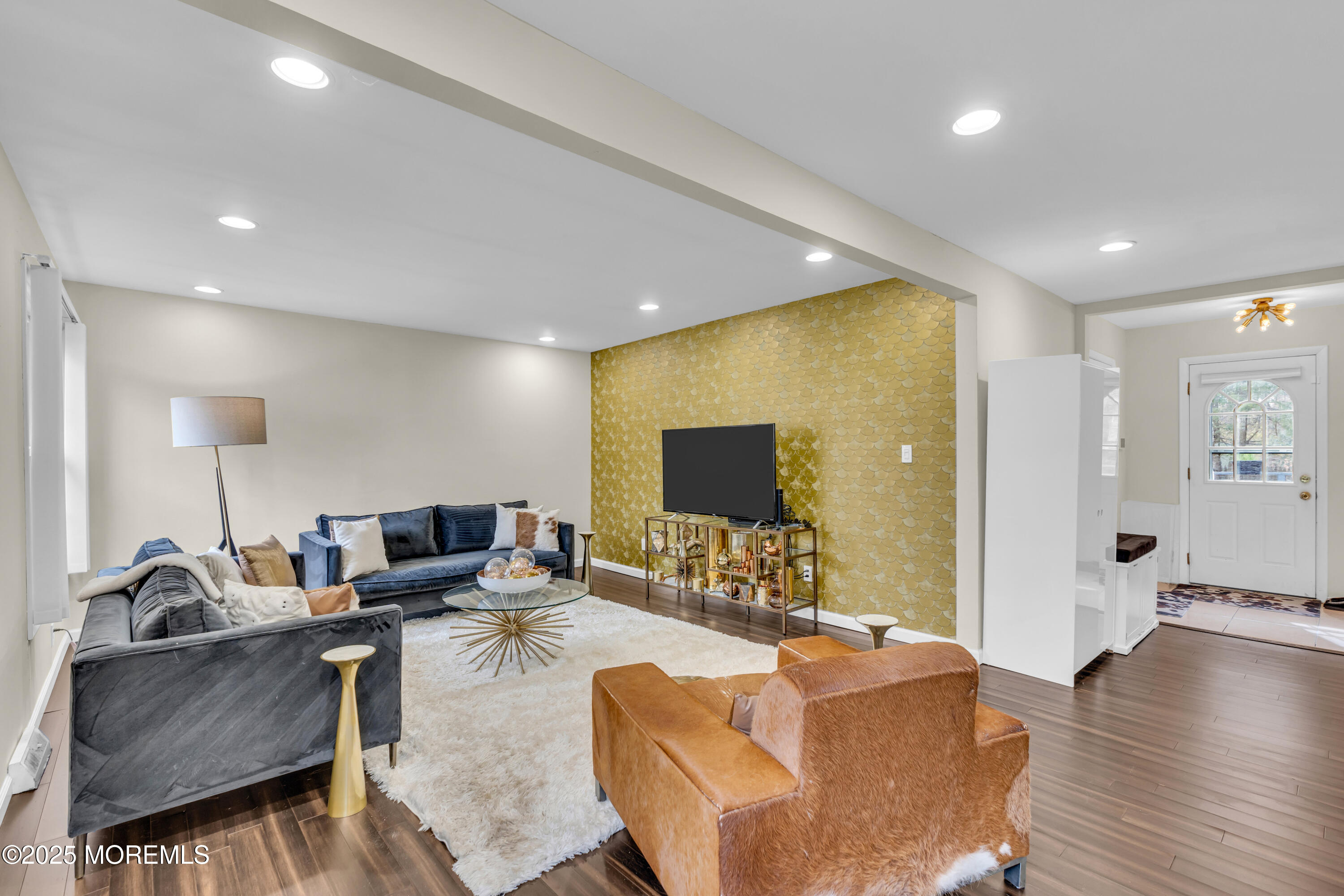 10 Kings Road, East Brunswick, New Jersey image 12