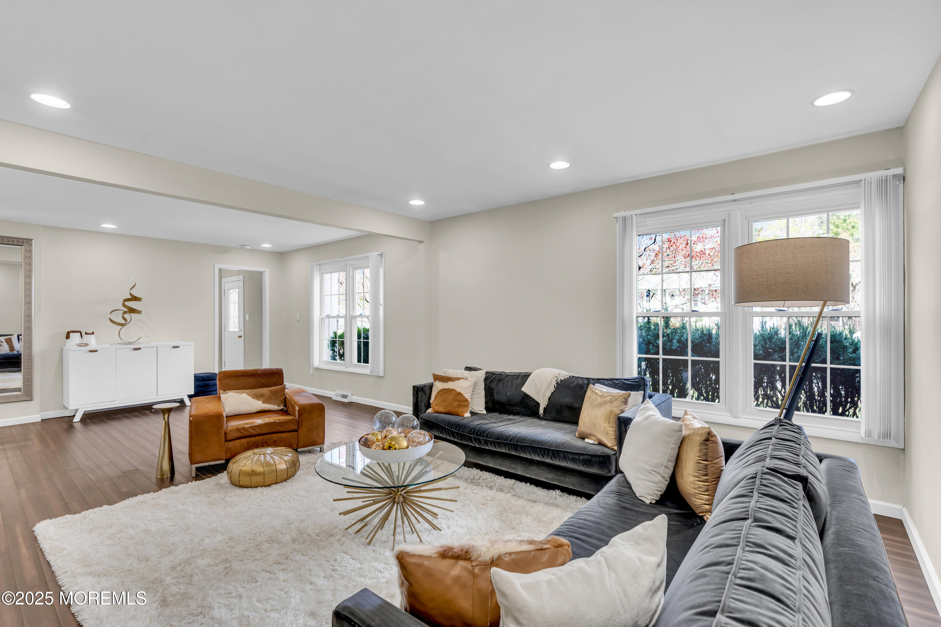 10 Kings Road, East Brunswick, New Jersey image 4