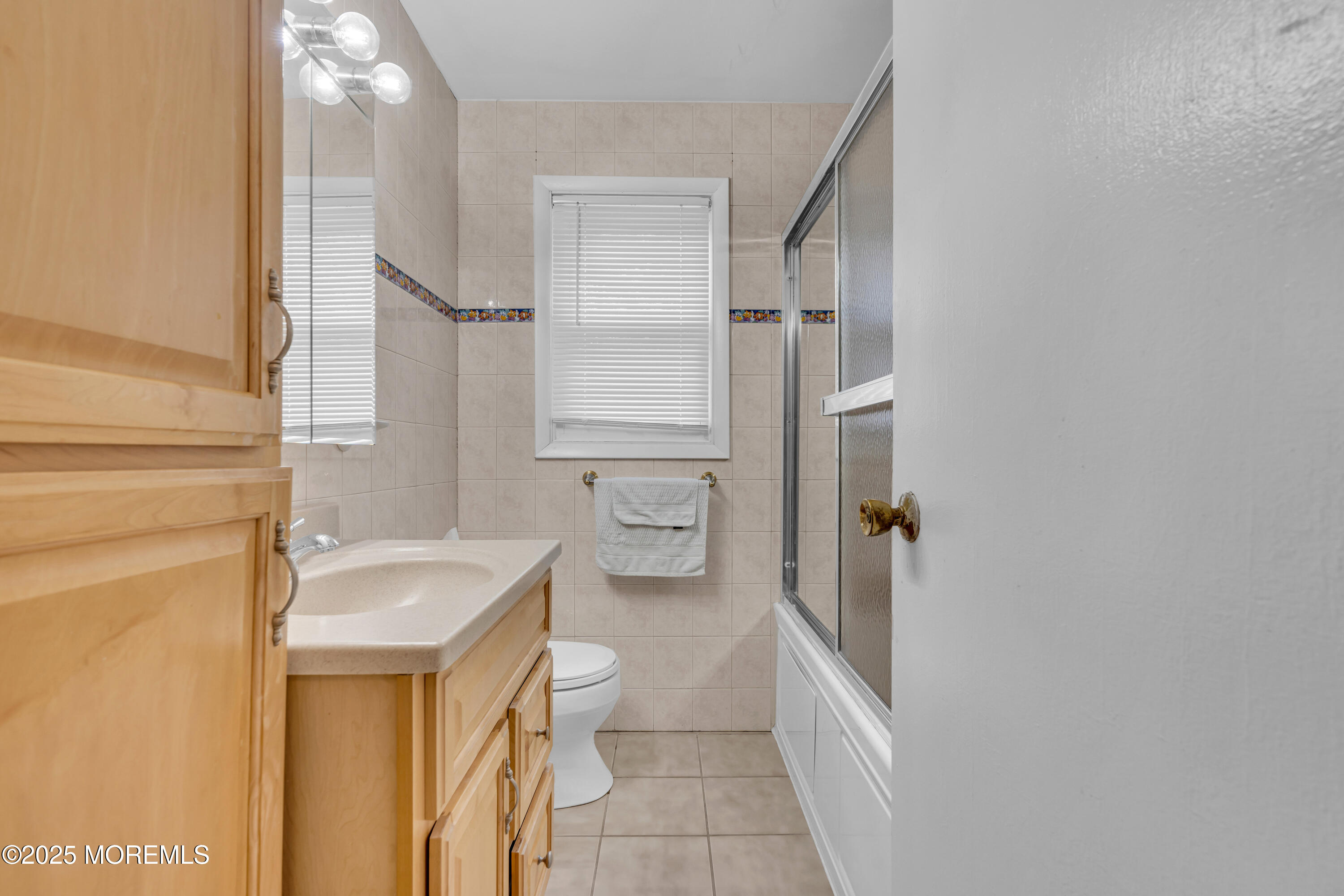 10 Kings Road, East Brunswick, New Jersey image 17