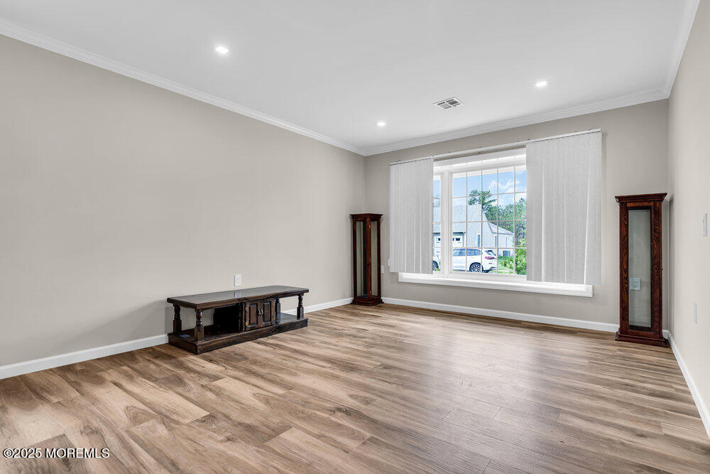 141 Paradise Boulevard, Toms River, New Jersey image 18