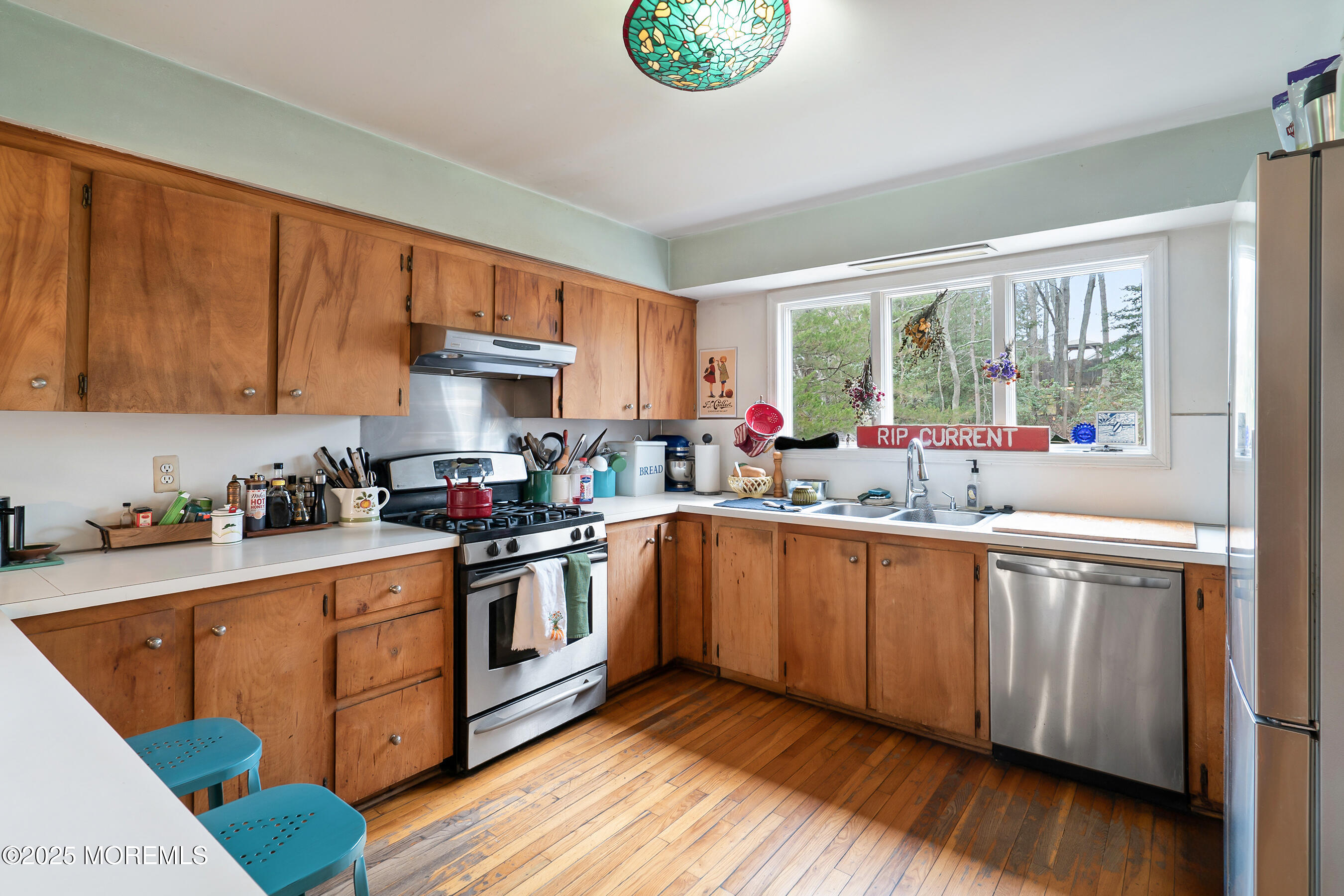206 Lake Avenue, Island Heights, New Jersey image 10