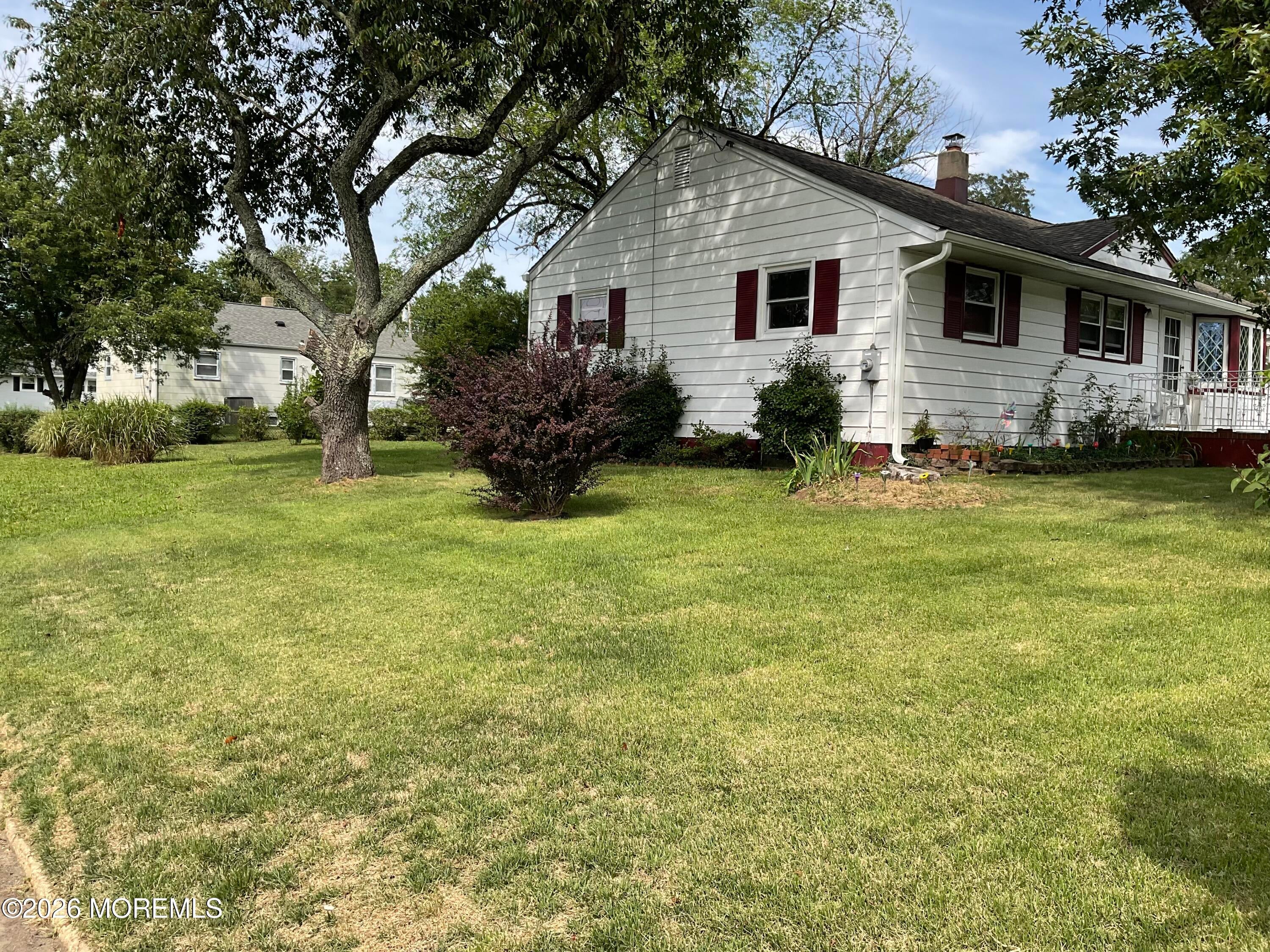 715 Marsha Drive - Photo 4
