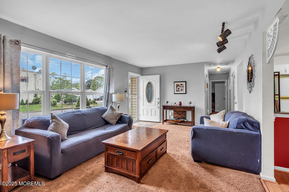 62 Walnut Street, Beachwood, New Jersey image 5