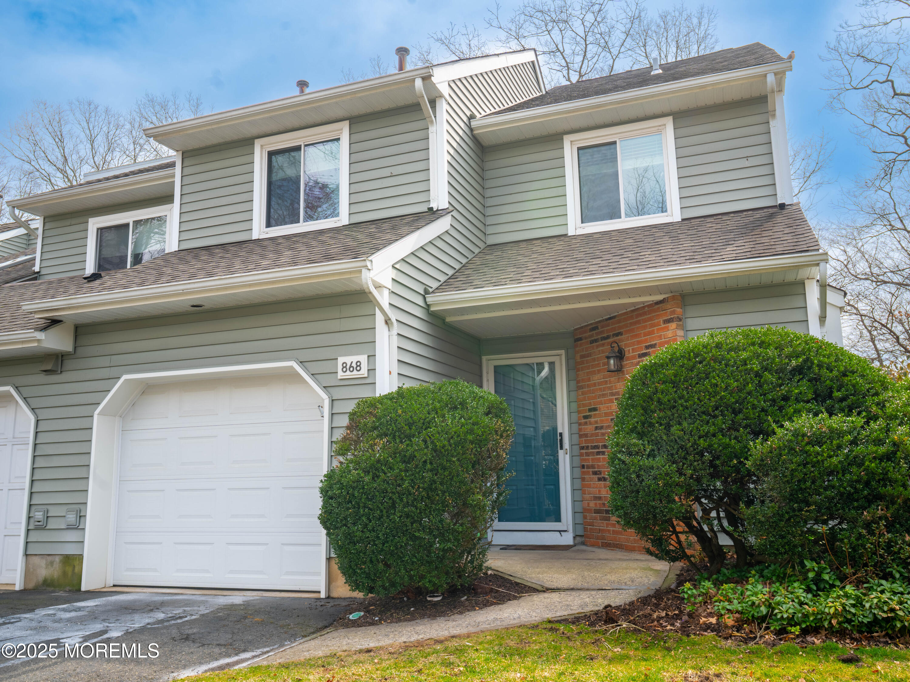 868 Burntwood Trail, Toms River, New Jersey image 2