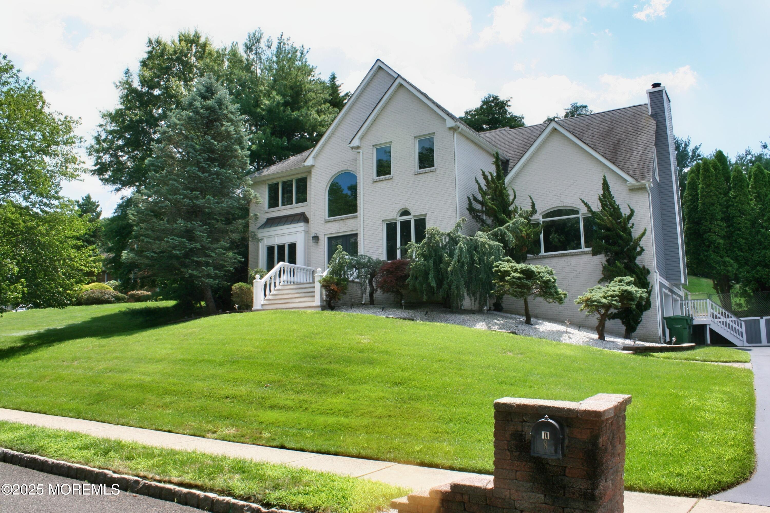 8 Wesley Court