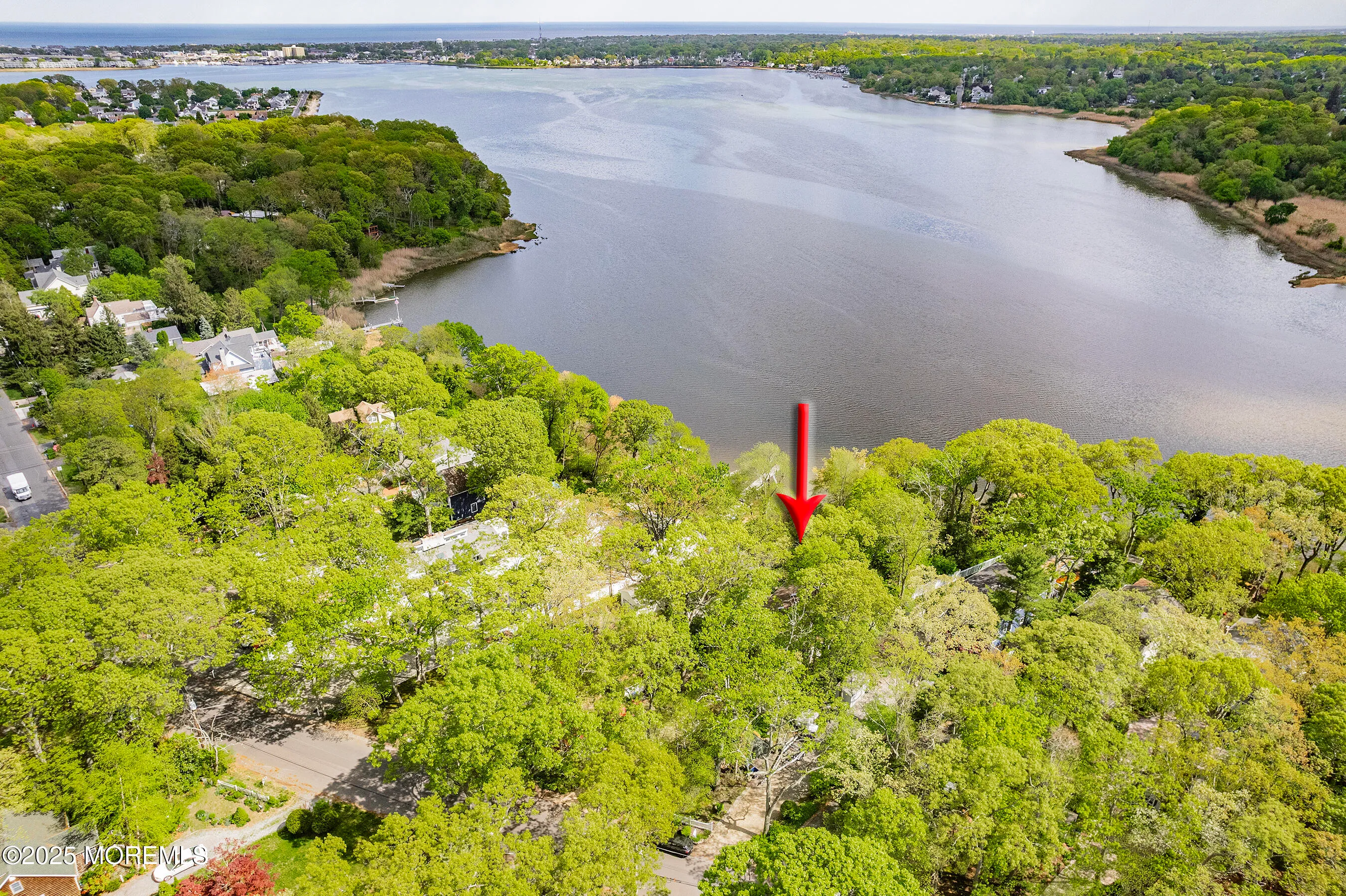 Neptune Township, New Jersey 07753, United States, 3 Bedrooms Bedrooms, ,3 BathroomsBathrooms,Residential,Active,141371