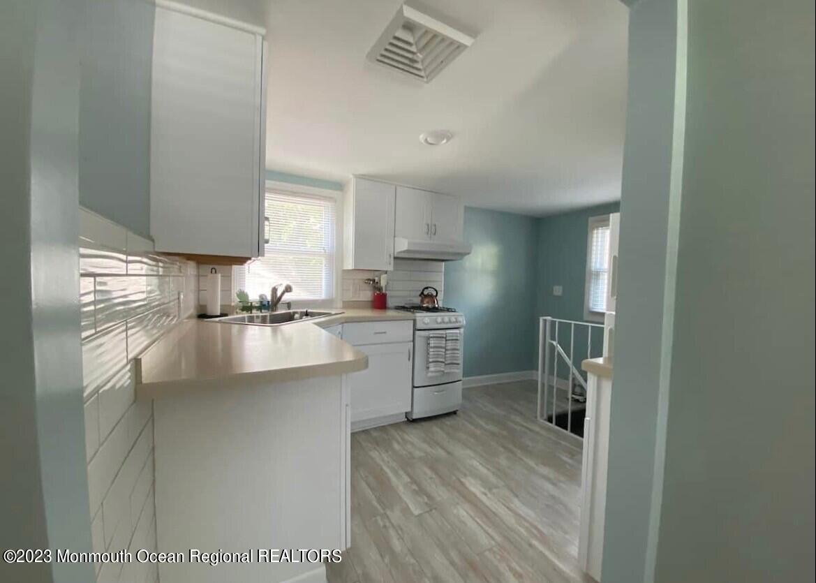 222 Norwood Lane