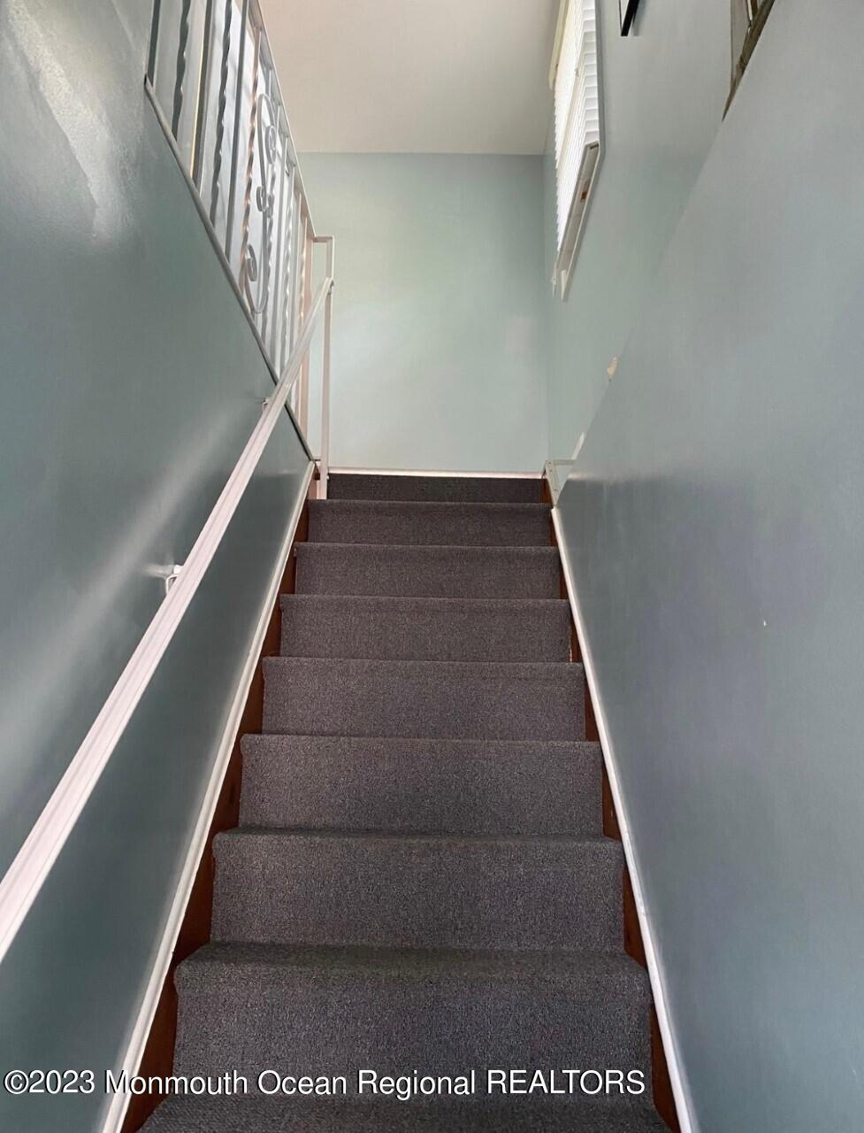 222 Norwood Lane