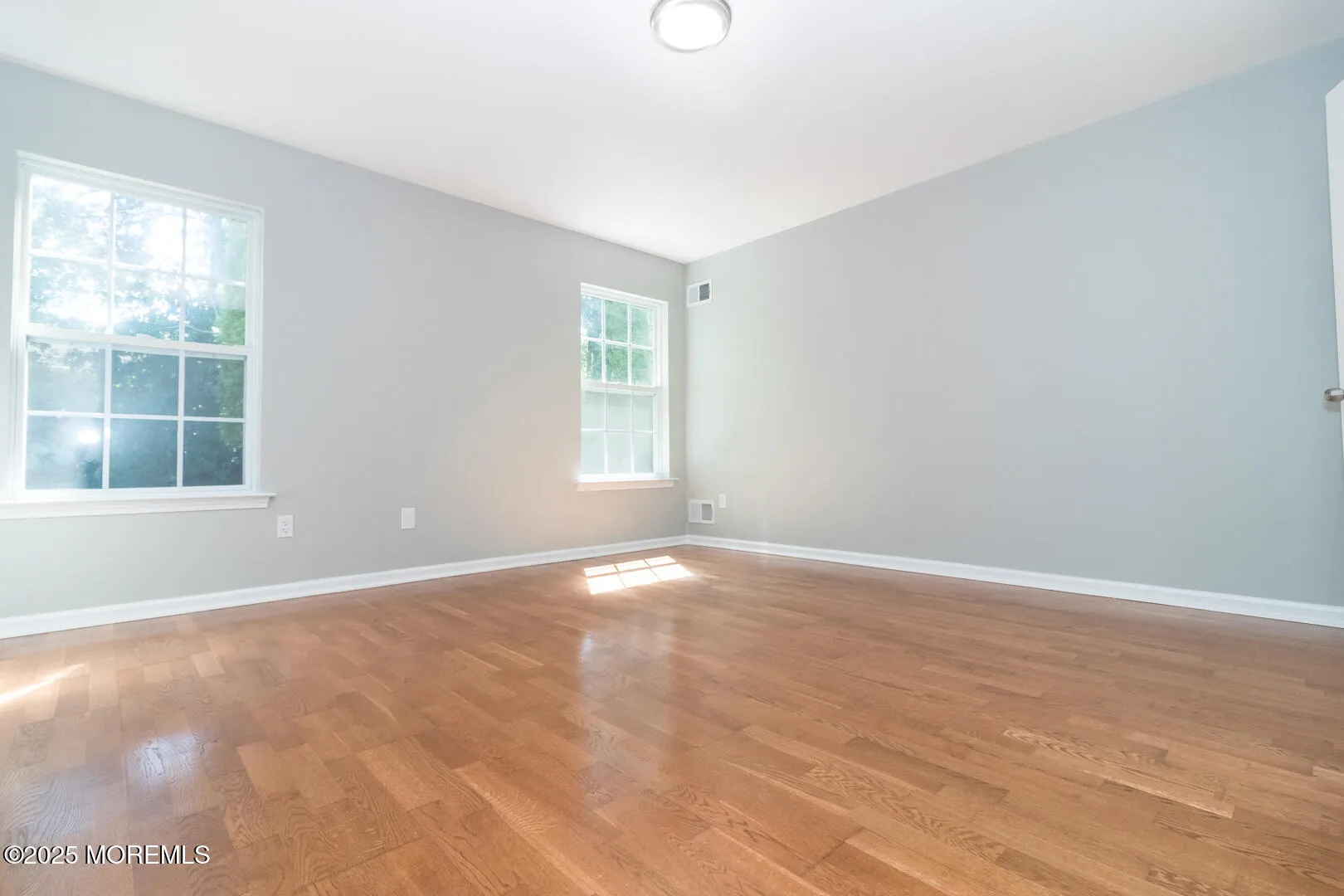 Lakewood, New Jersey 08701, United States, 2 Bedrooms Bedrooms, ,2 BathroomsBathrooms,Residential,Active,207172