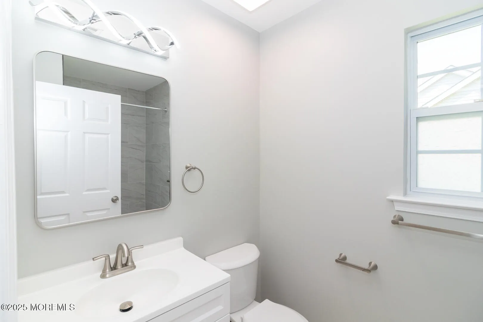 Lakewood, New Jersey 08701, United States, 2 Bedrooms Bedrooms, ,2 BathroomsBathrooms,Residential,Active,207172