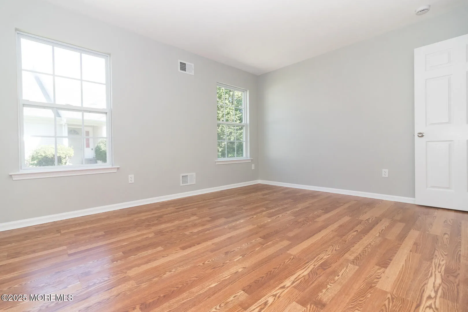 Lakewood, New Jersey 08701, United States, 2 Bedrooms Bedrooms, ,2 BathroomsBathrooms,Residential,Active,207172