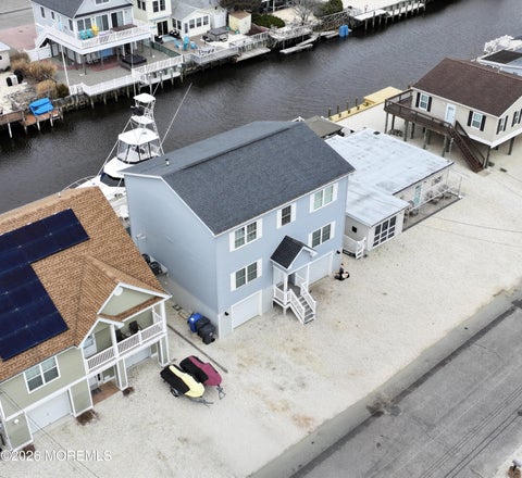 Homes For Sale - 48 Albert Drive<br/> Manahawkin, NJ 08050