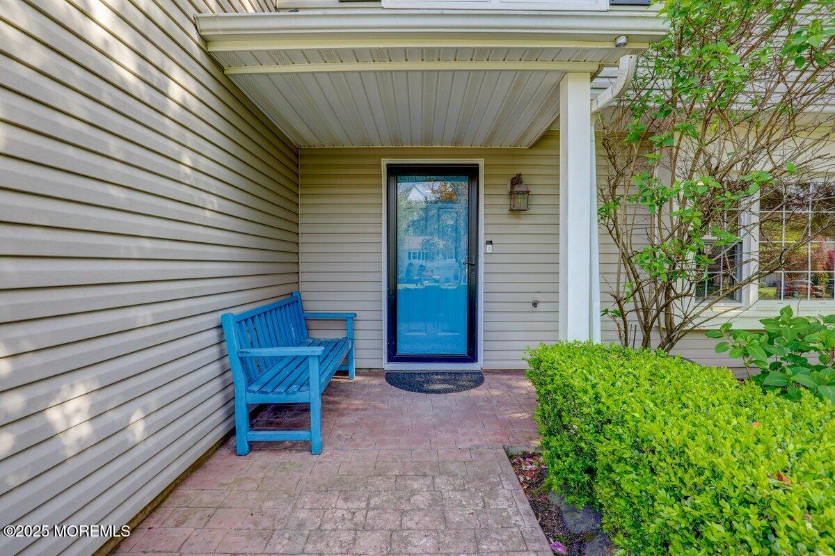 21 Devon Drive, Manalapan, New Jersey image 4