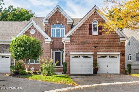 Condo For Sale - 11 Vanderbilt Court #2061<br/> Old Bridge, NJ 08857