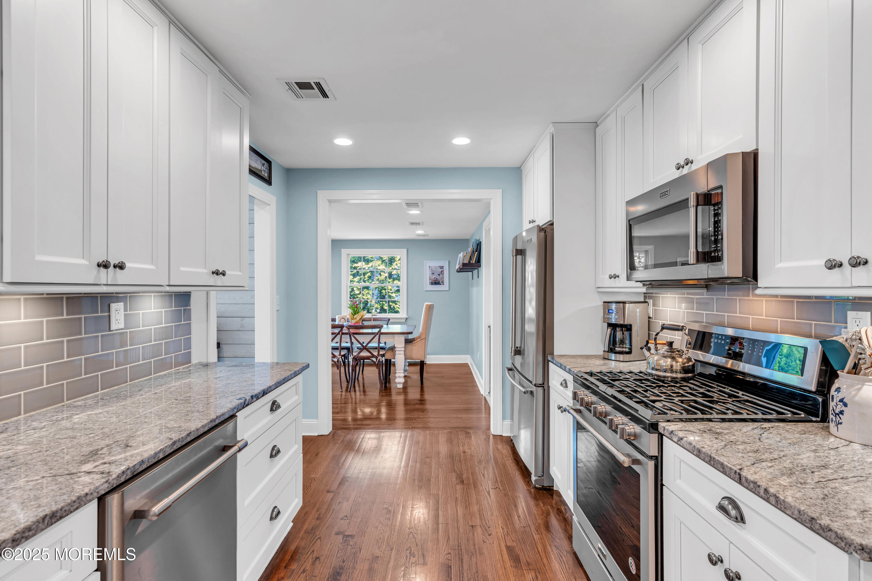 154 10th Street, Belford, New Jersey image 14