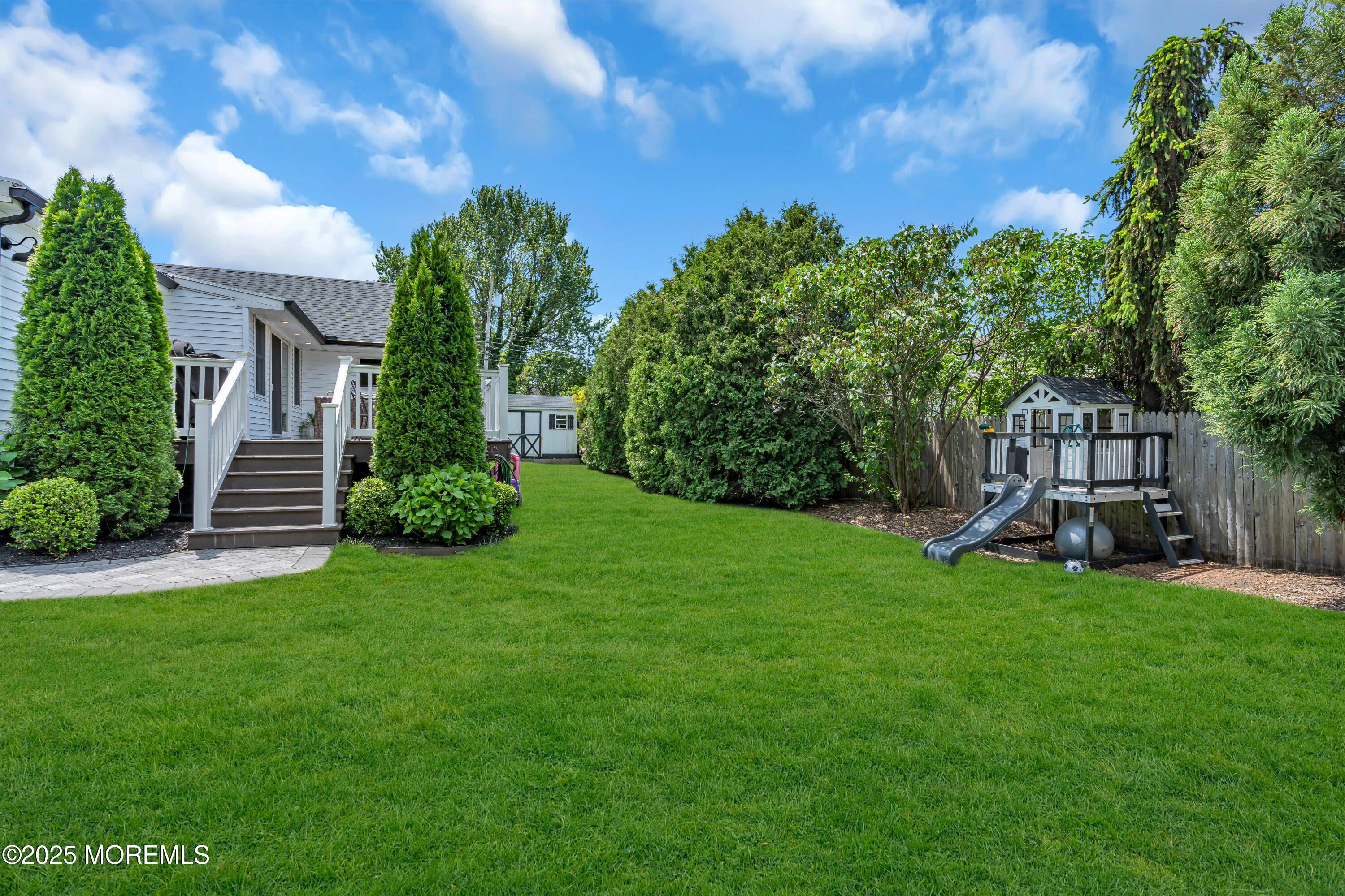 154 10th Street, Belford, New Jersey image 39