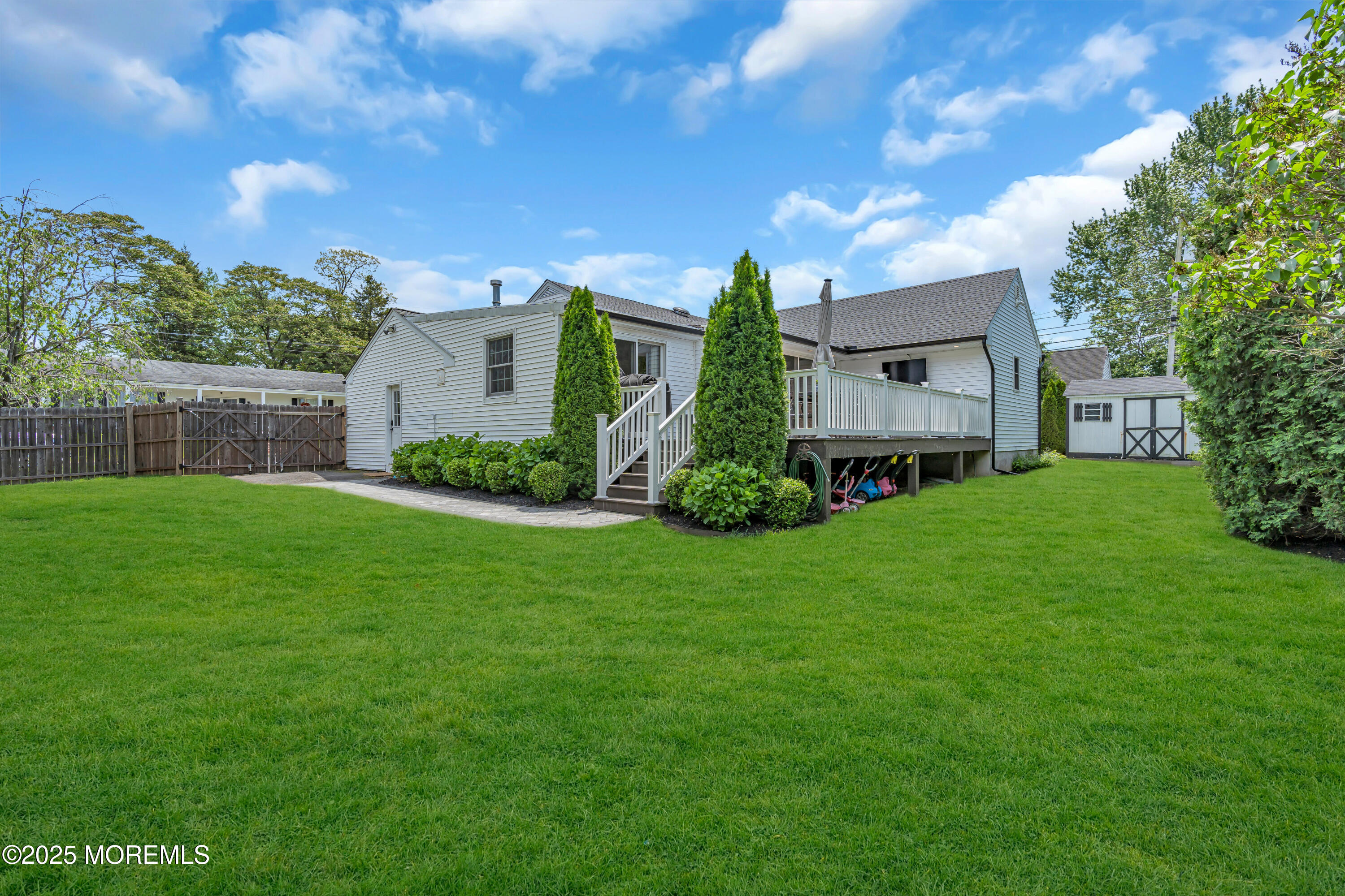154 10th Street, Belford, New Jersey image 40