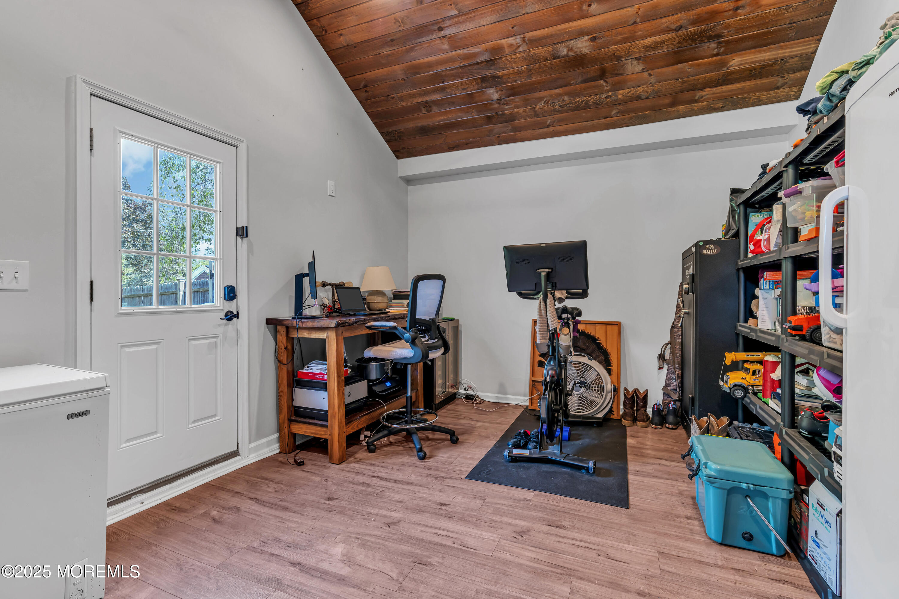 154 10th Street, Belford, New Jersey image 37
