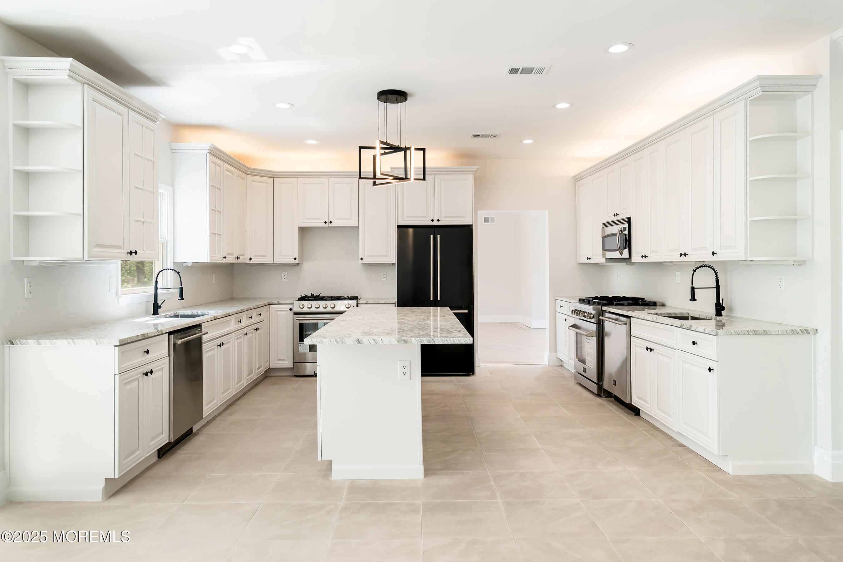 25 Tuscany Terr Ter, Lakewood, New Jersey image 15