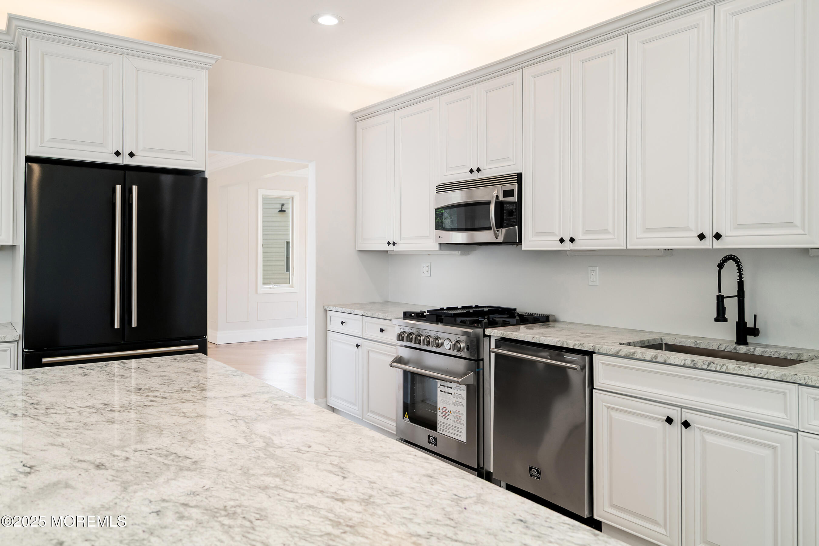 25 Tuscany Terr Ter, Lakewood, New Jersey image 18