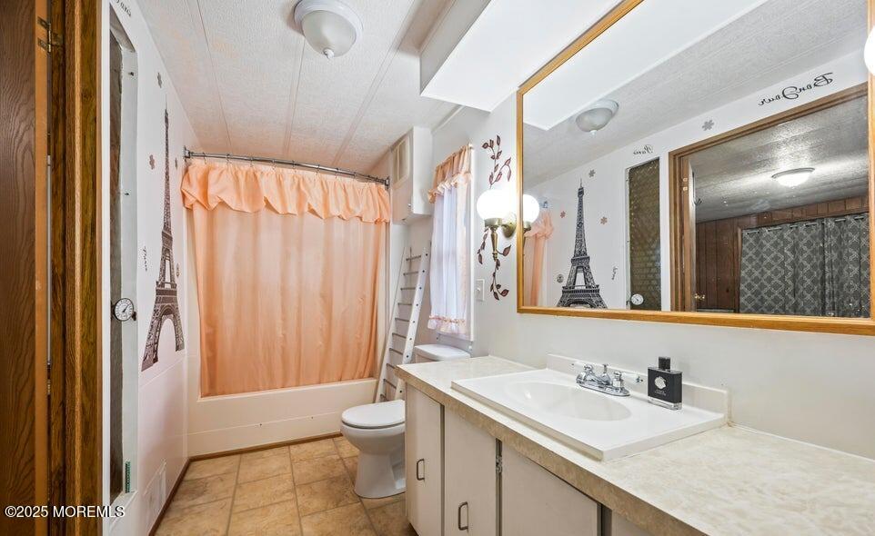 2300 Massachusetts Avenue 26