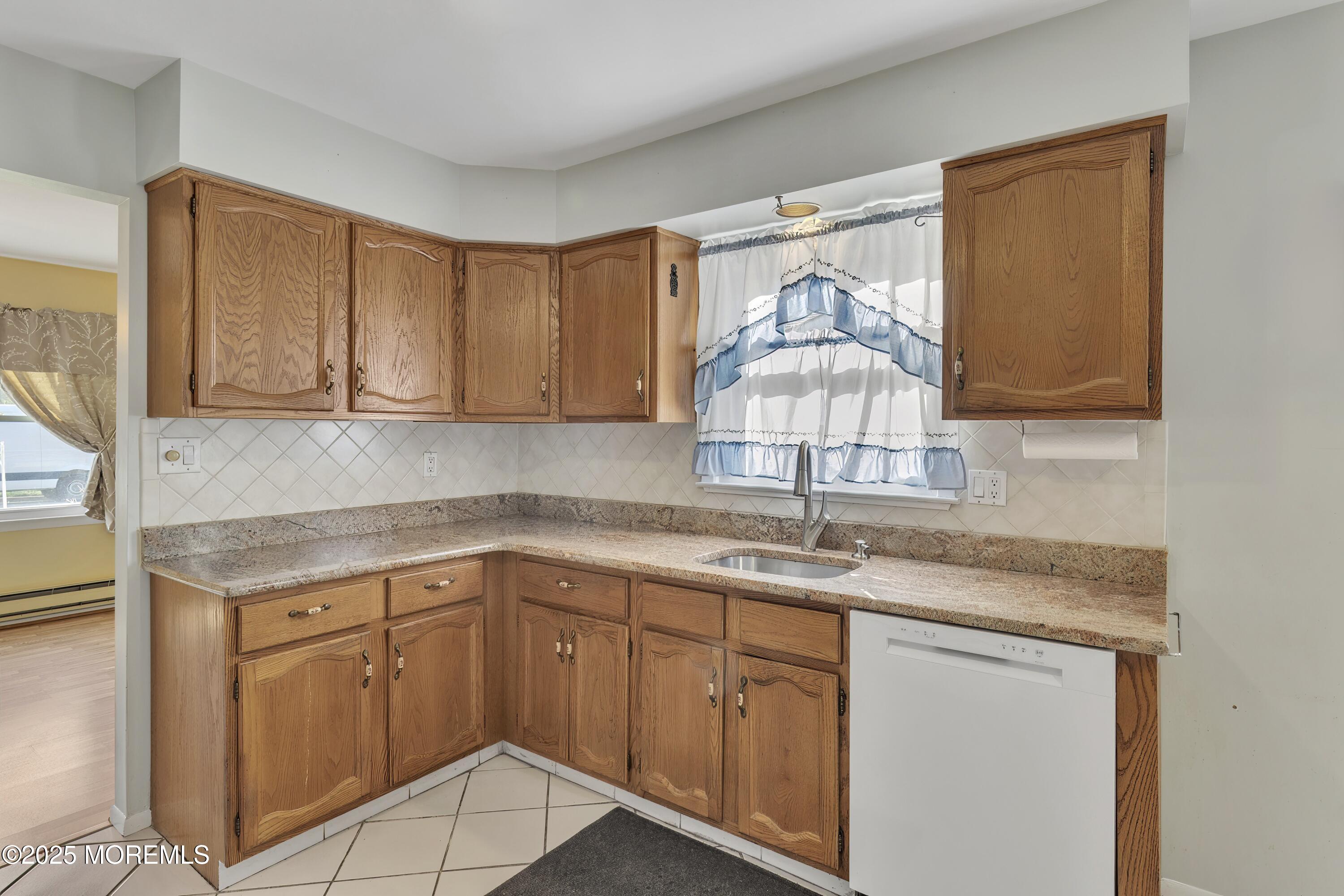 3 Tudor Court, Brick, New Jersey image 45