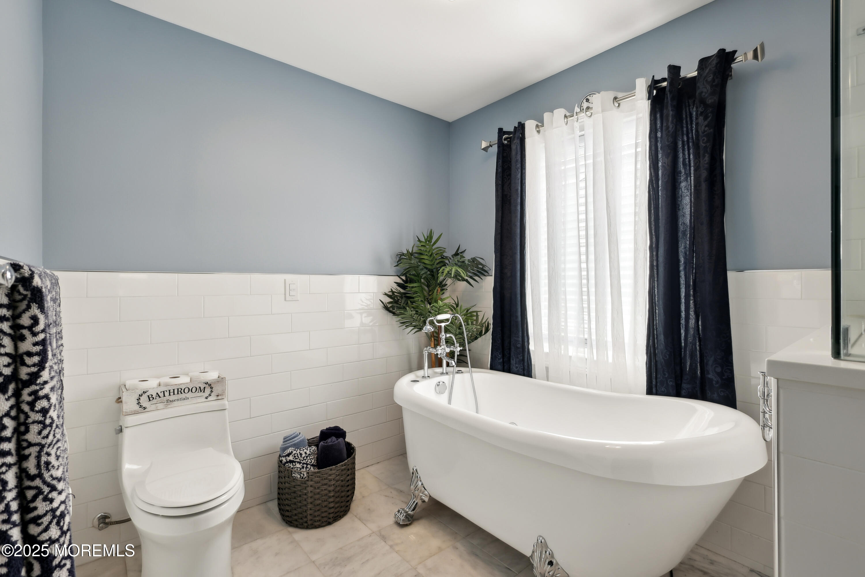 93 Connolly Drive, East Brunswick, New Jersey image 21