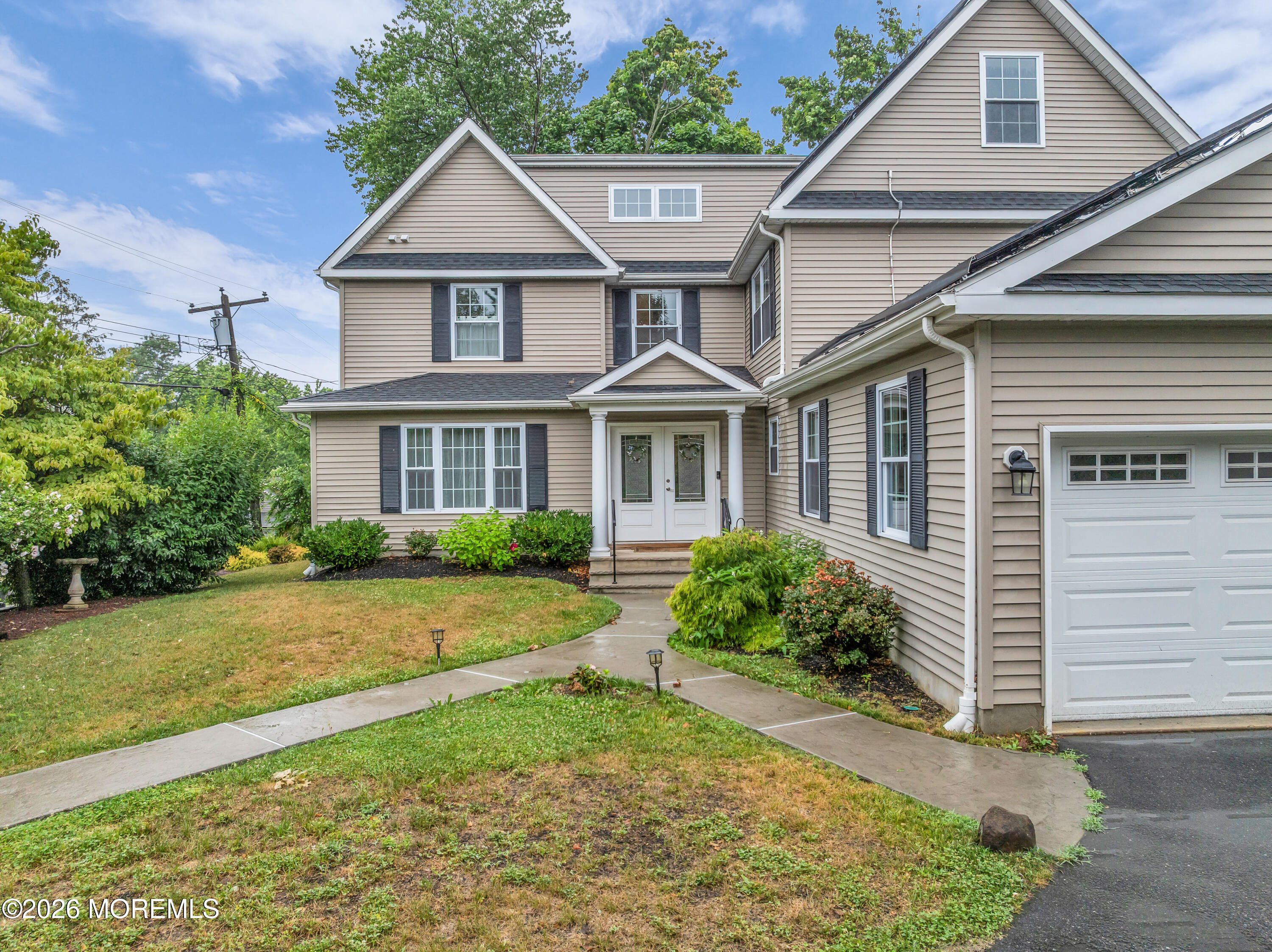 93 Center Avenue