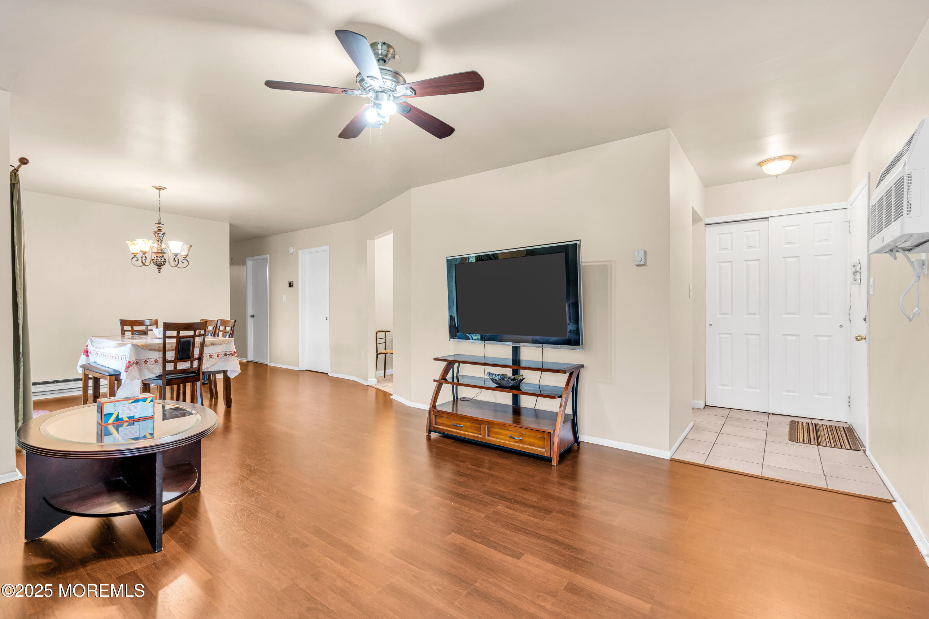 54 Amberly Drive #F, Manalapan, New Jersey image 6