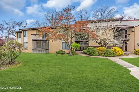54 Amberly Drive Unit F, Manalapan, NJ 07726 - MLS#: 22510667