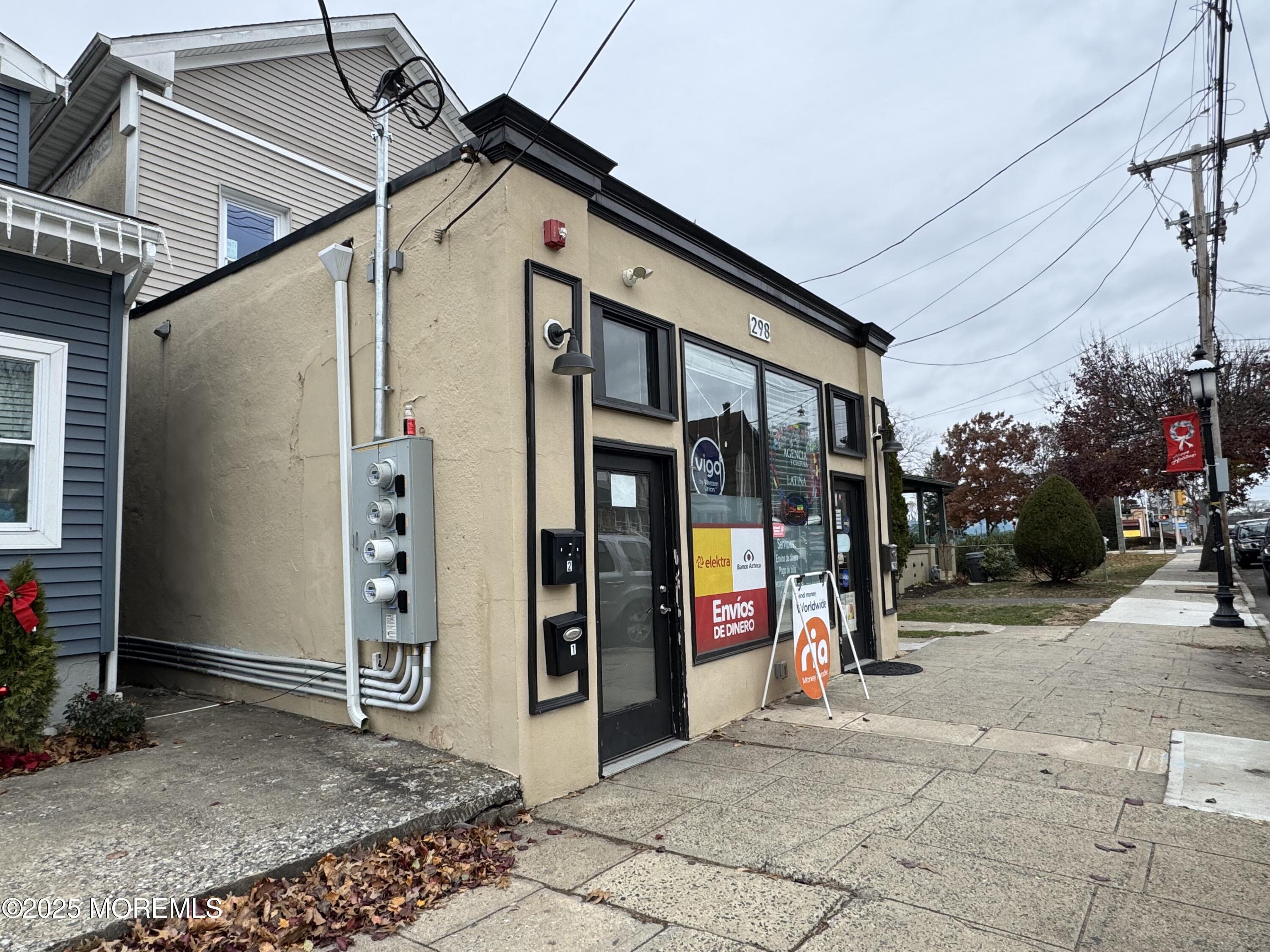 298 Shrewsbury Avenue