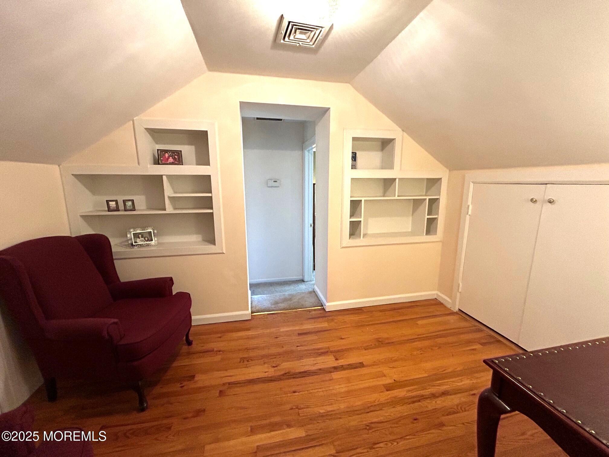 32 Merion Drive, Manalapan, New Jersey image 25