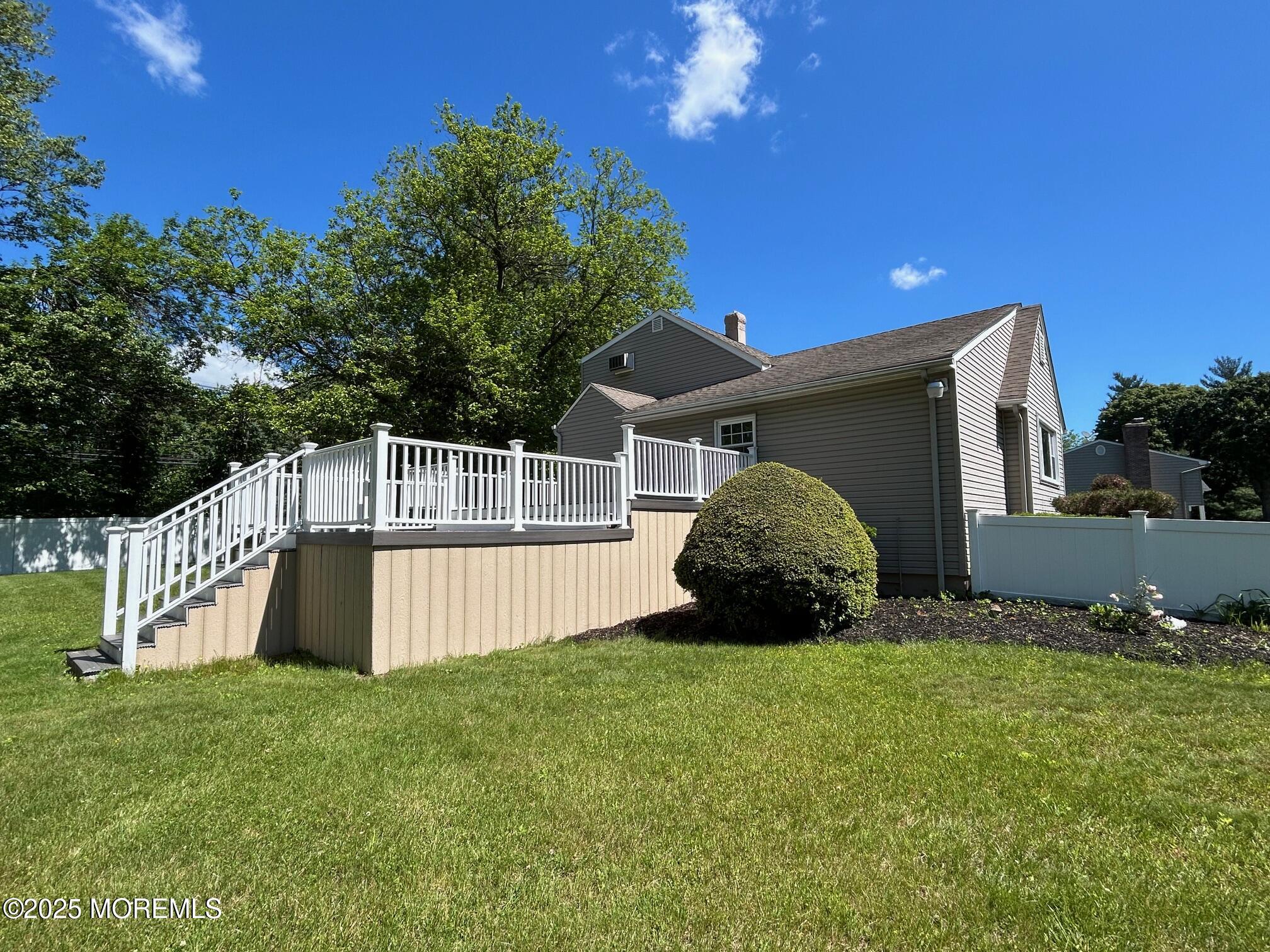 32 Merion Drive, Manalapan, New Jersey image 38