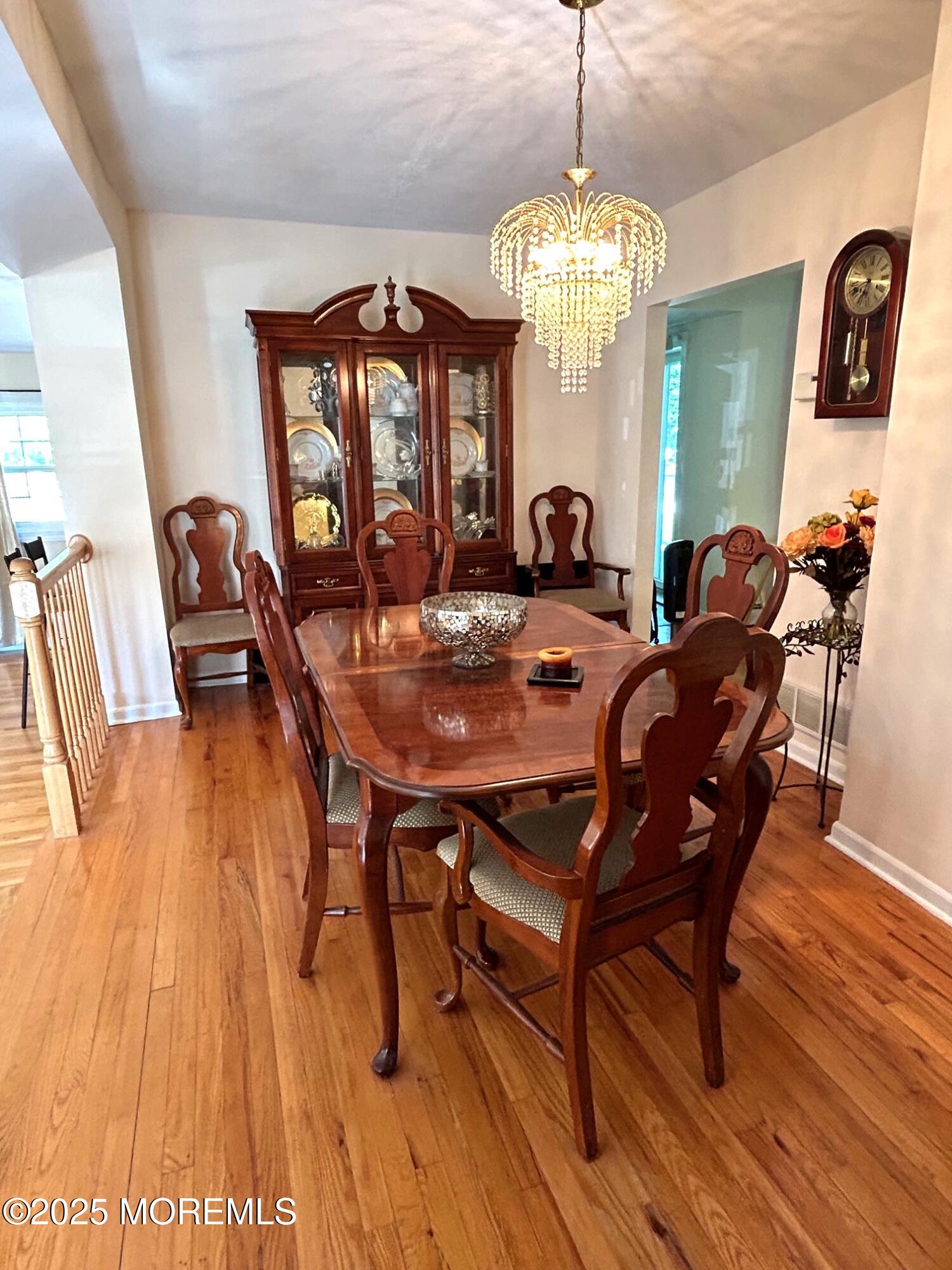 32 Merion Drive, Manalapan, New Jersey image 15