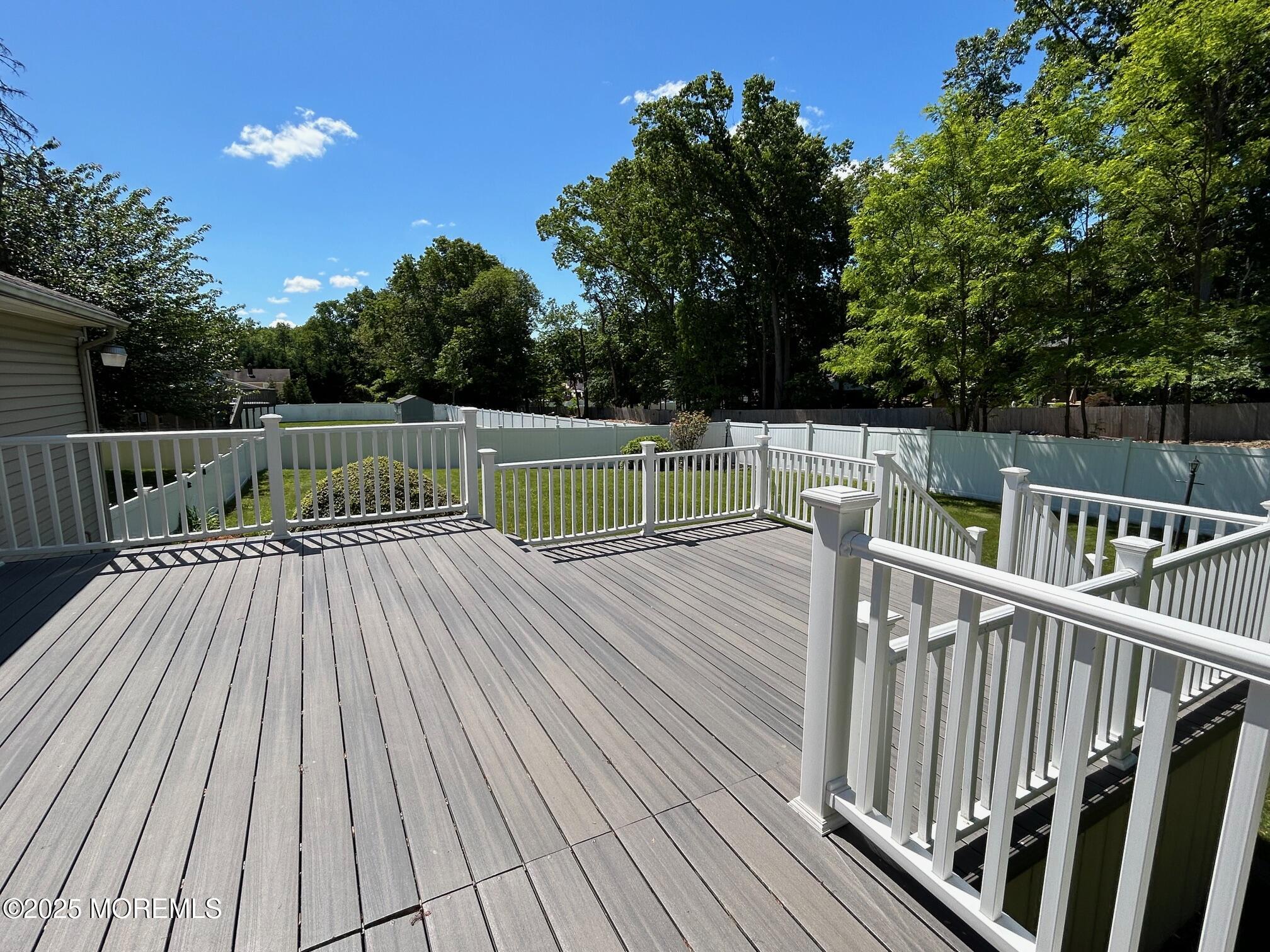 32 Merion Drive, Manalapan, New Jersey image 37