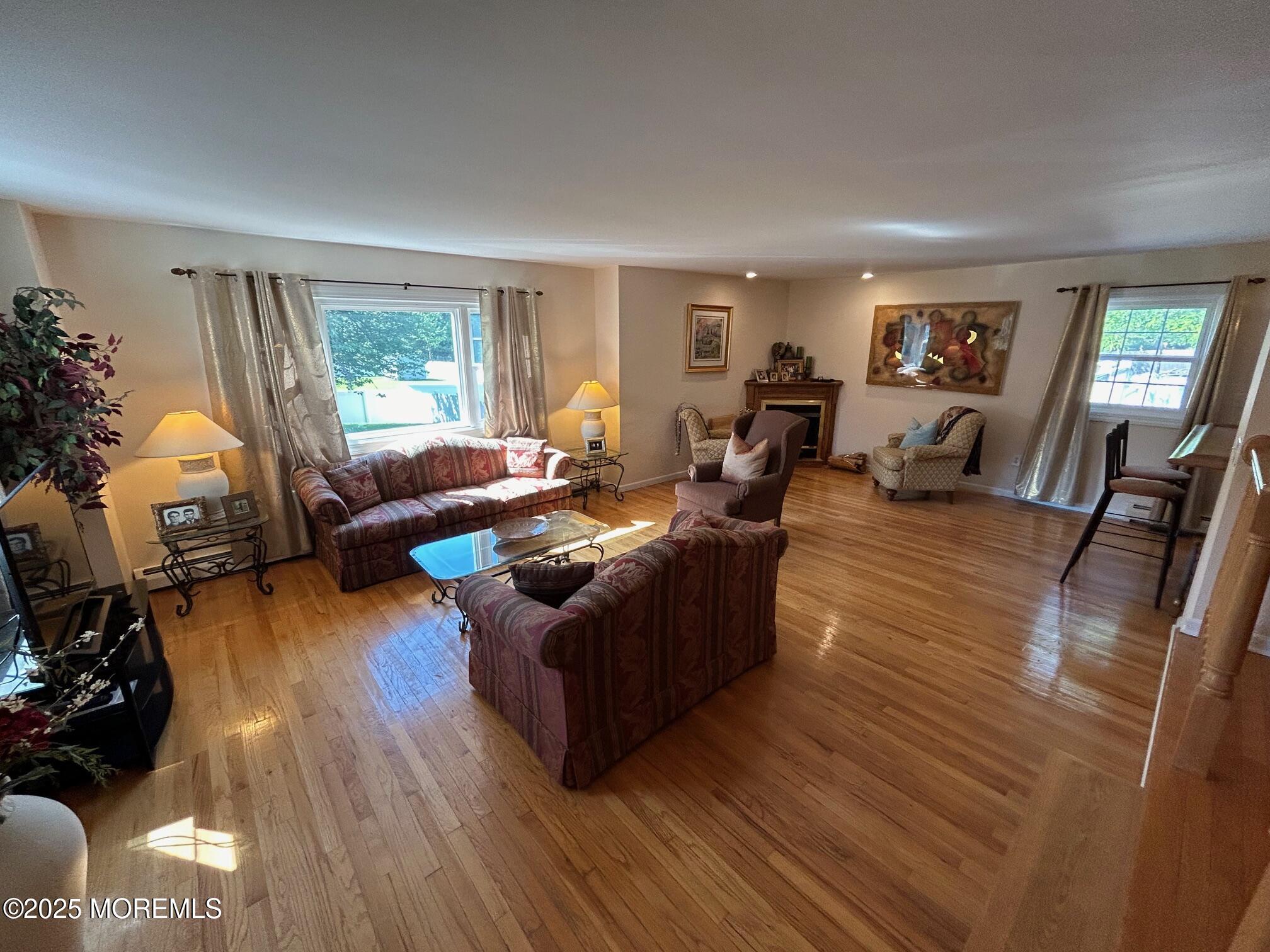 32 Merion Drive, Manalapan, New Jersey image 19