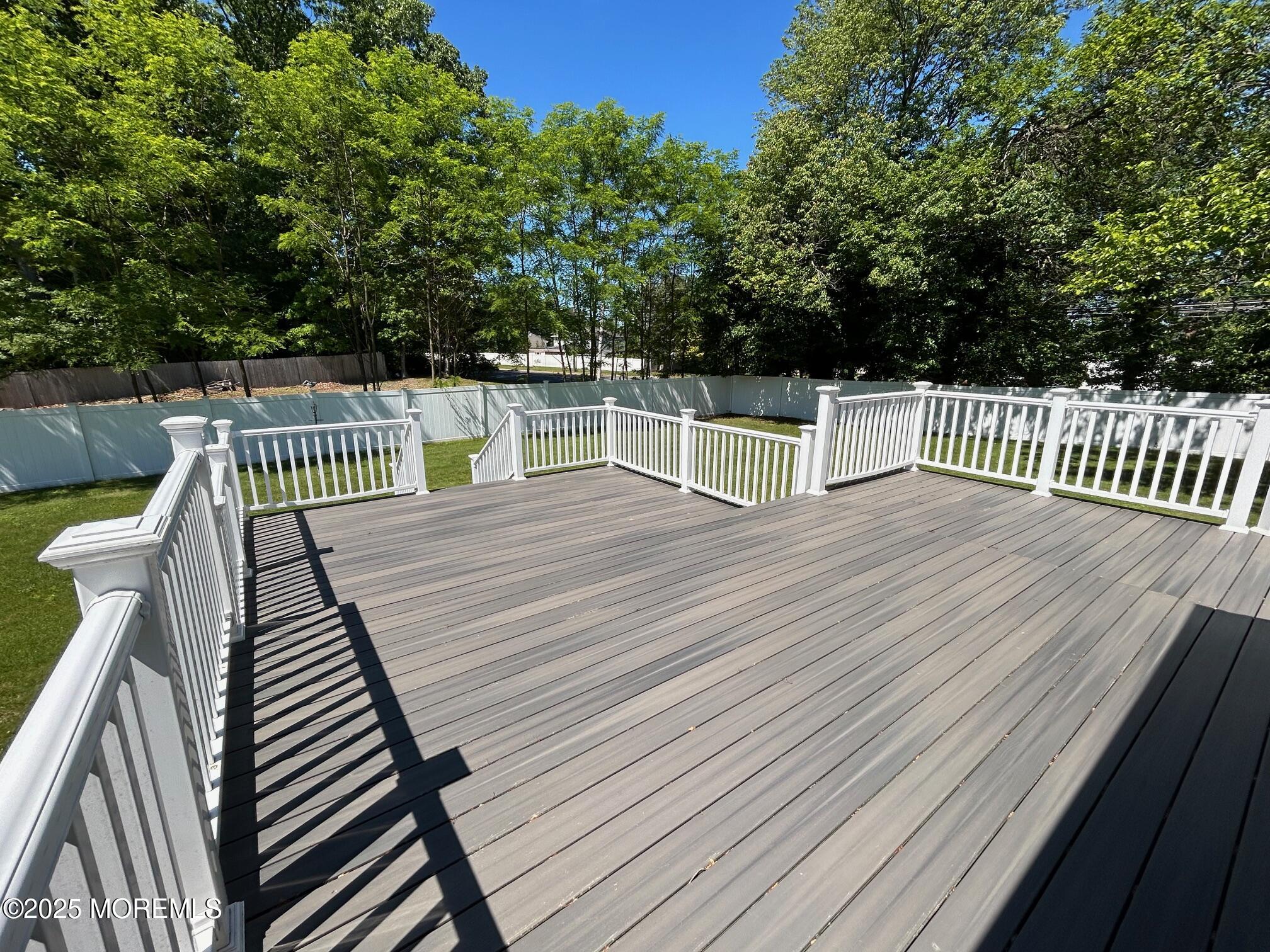 32 Merion Drive, Manalapan, New Jersey image 39
