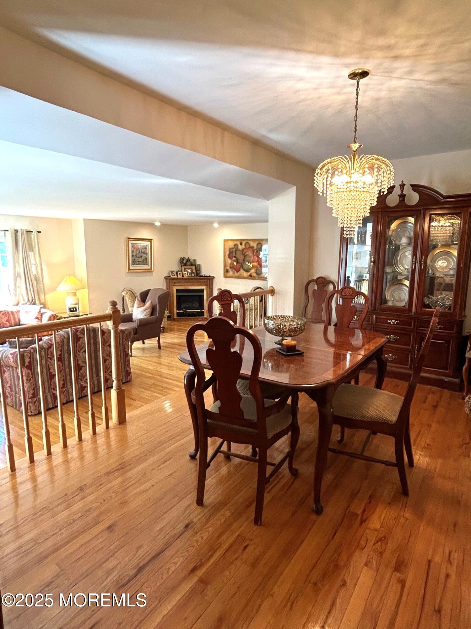 32 Merion Drive, Manalapan, New Jersey image 14