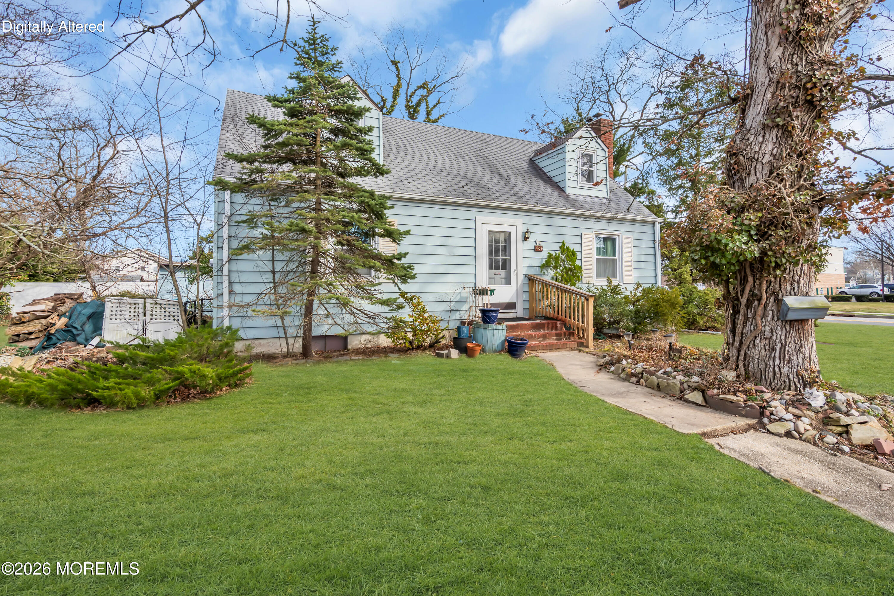 404 Maxson Avenue