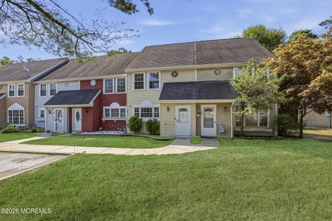 Townhouse For Rent - 502 May Pink Court<br/> Tuckerton, NJ 08087