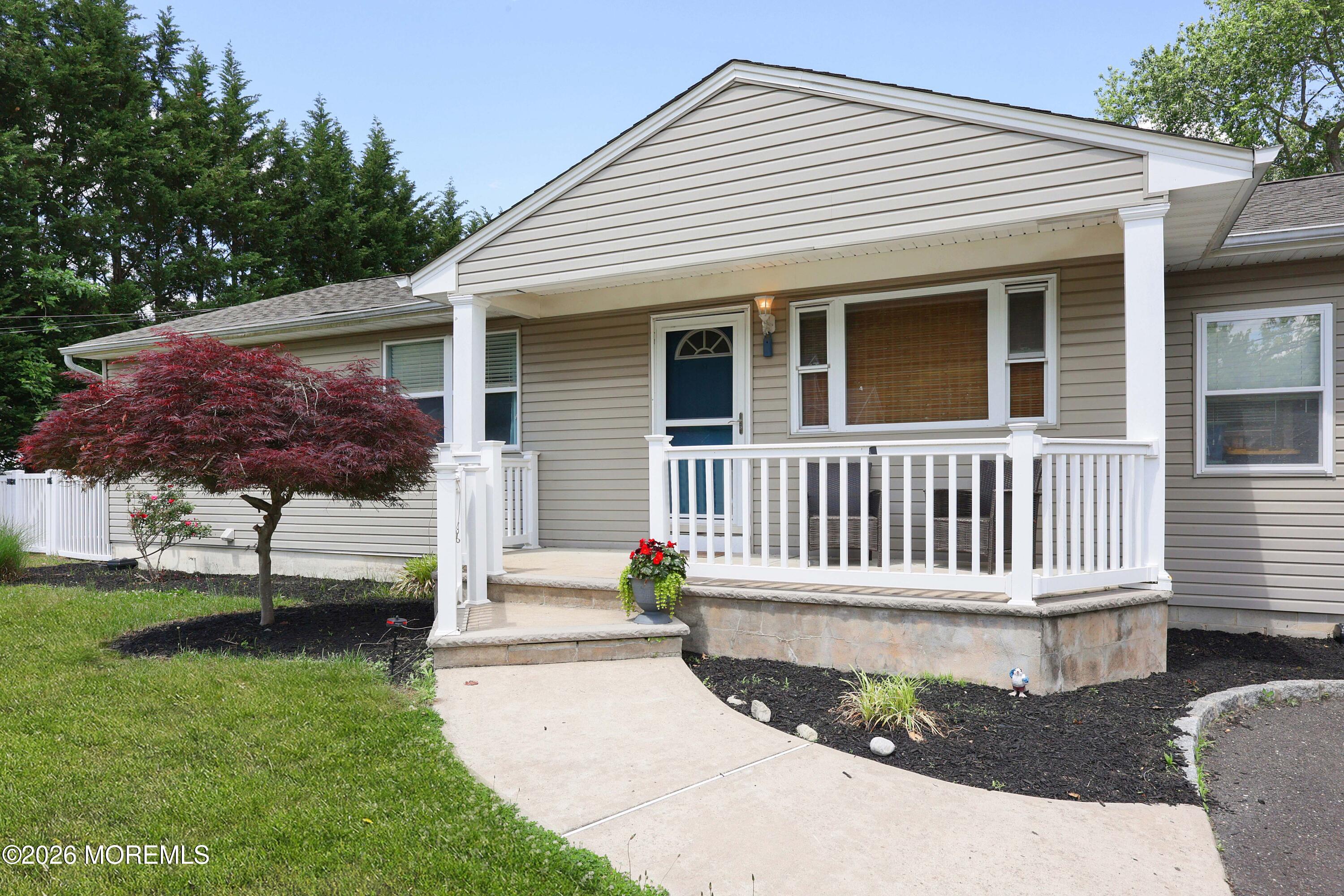 955 Stamler Drive