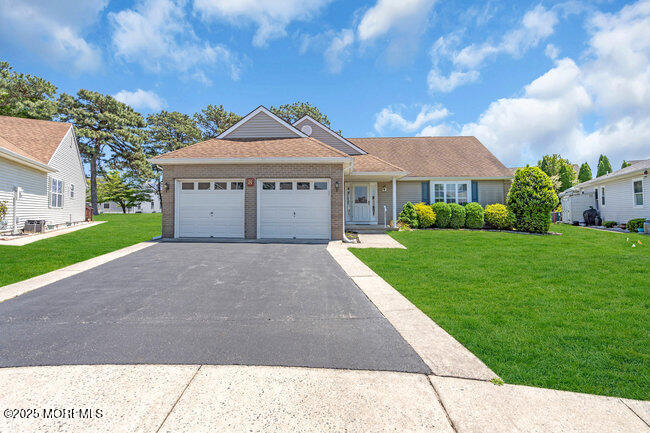8 Wycombe Court, Toms River, New Jersey image 4