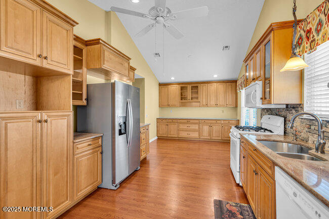 8 Wycombe Court, Toms River, New Jersey image 14