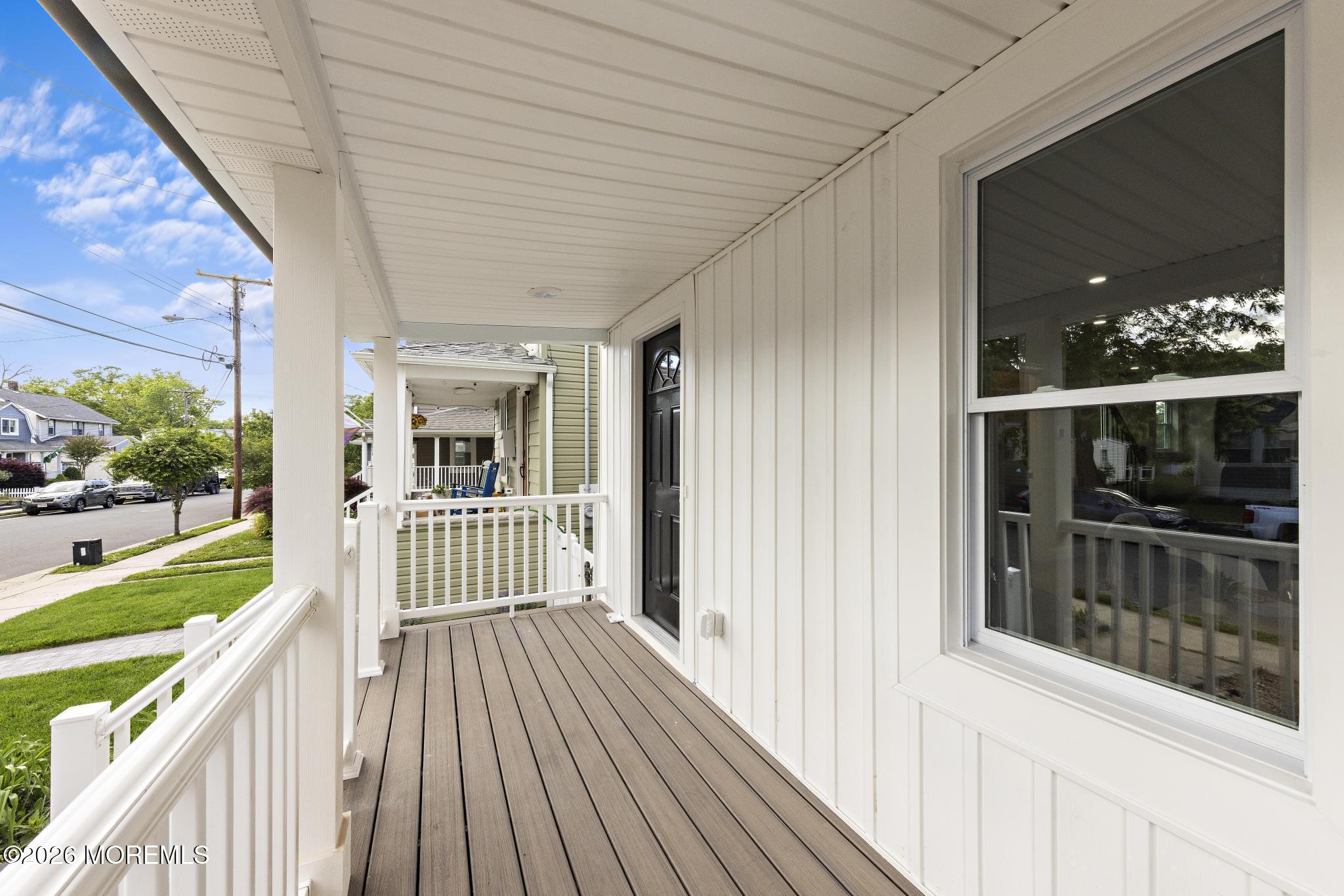 826 Dunlewy Street