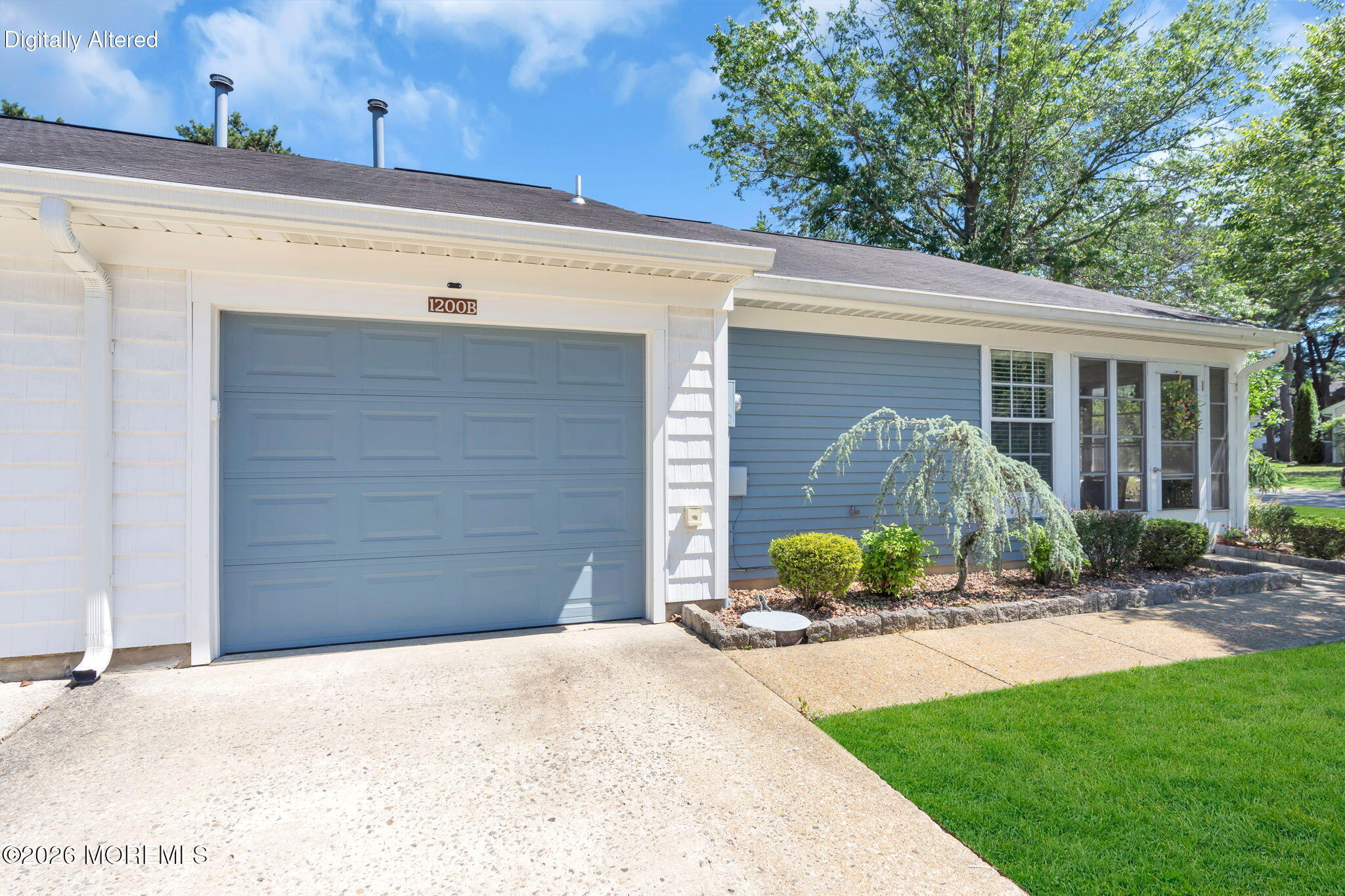 1200B Thornbury Lane