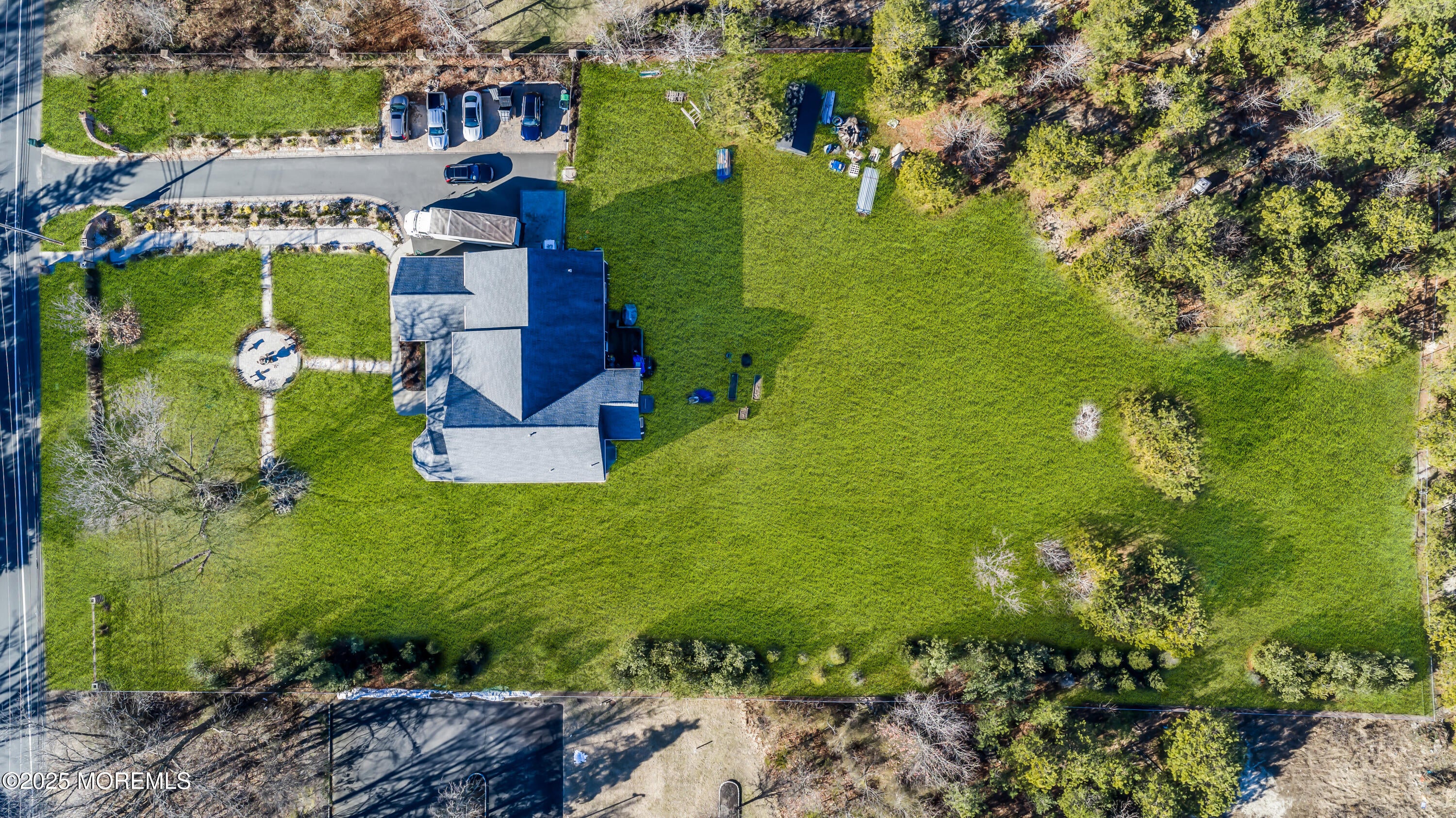 Millstone, New Jersey, 08510, United States, 4 Bedrooms Bedrooms, ,4 BathroomsBathrooms,Residential,Active,2007346