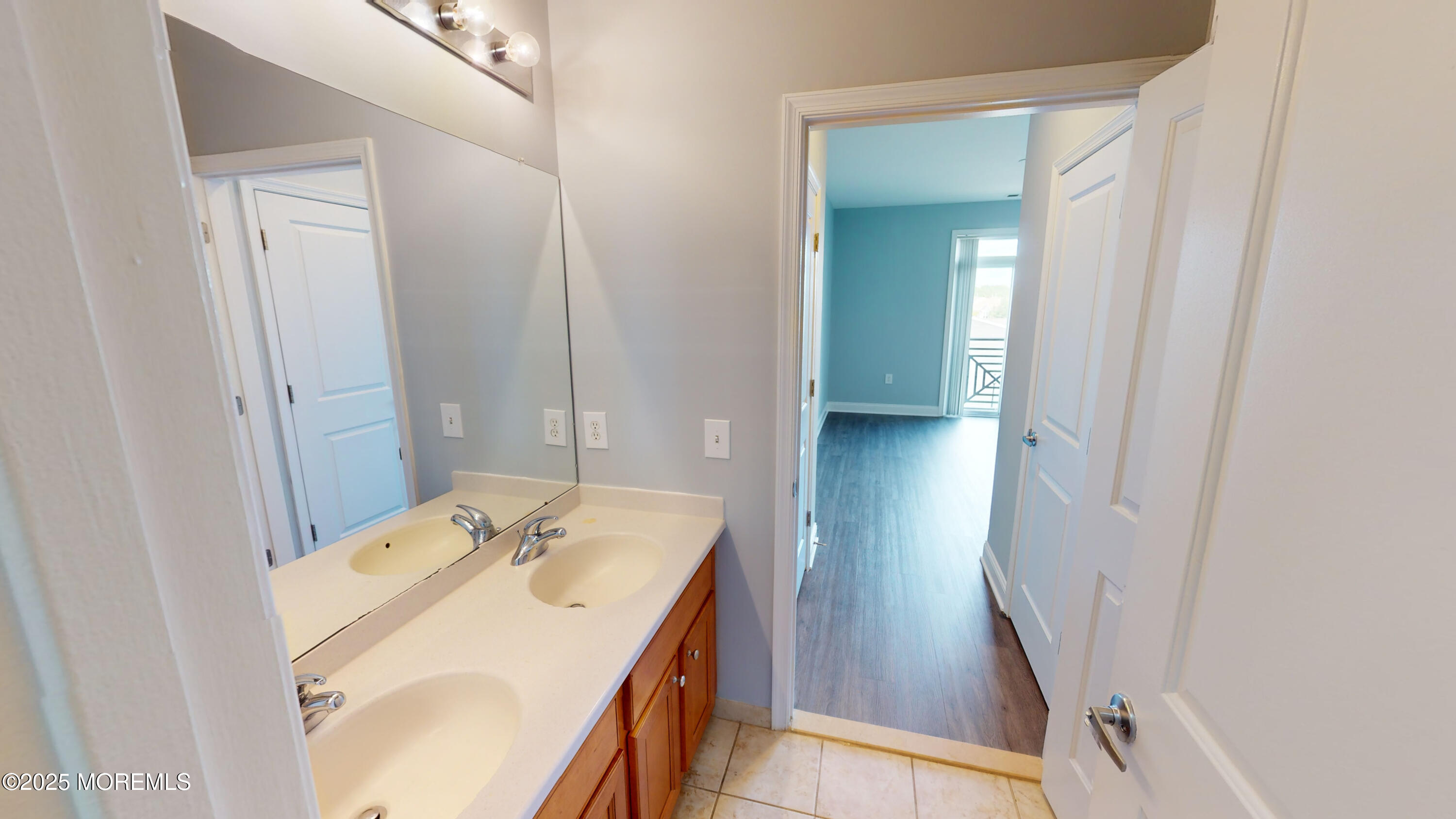6306 Fernandez Court, Parlin, New Jersey image 5