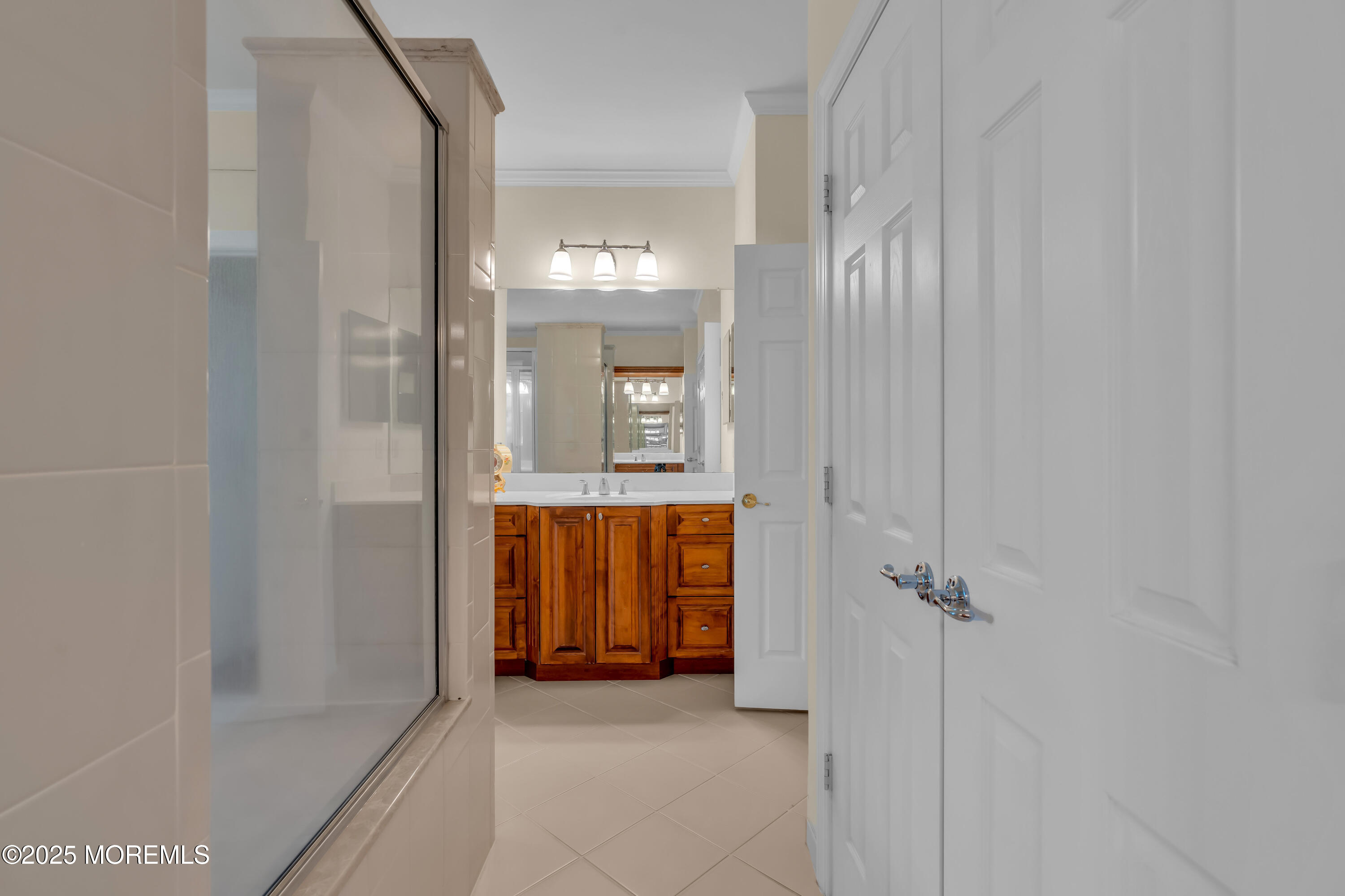 7 Stayman Court, Manalapan, New Jersey image 37