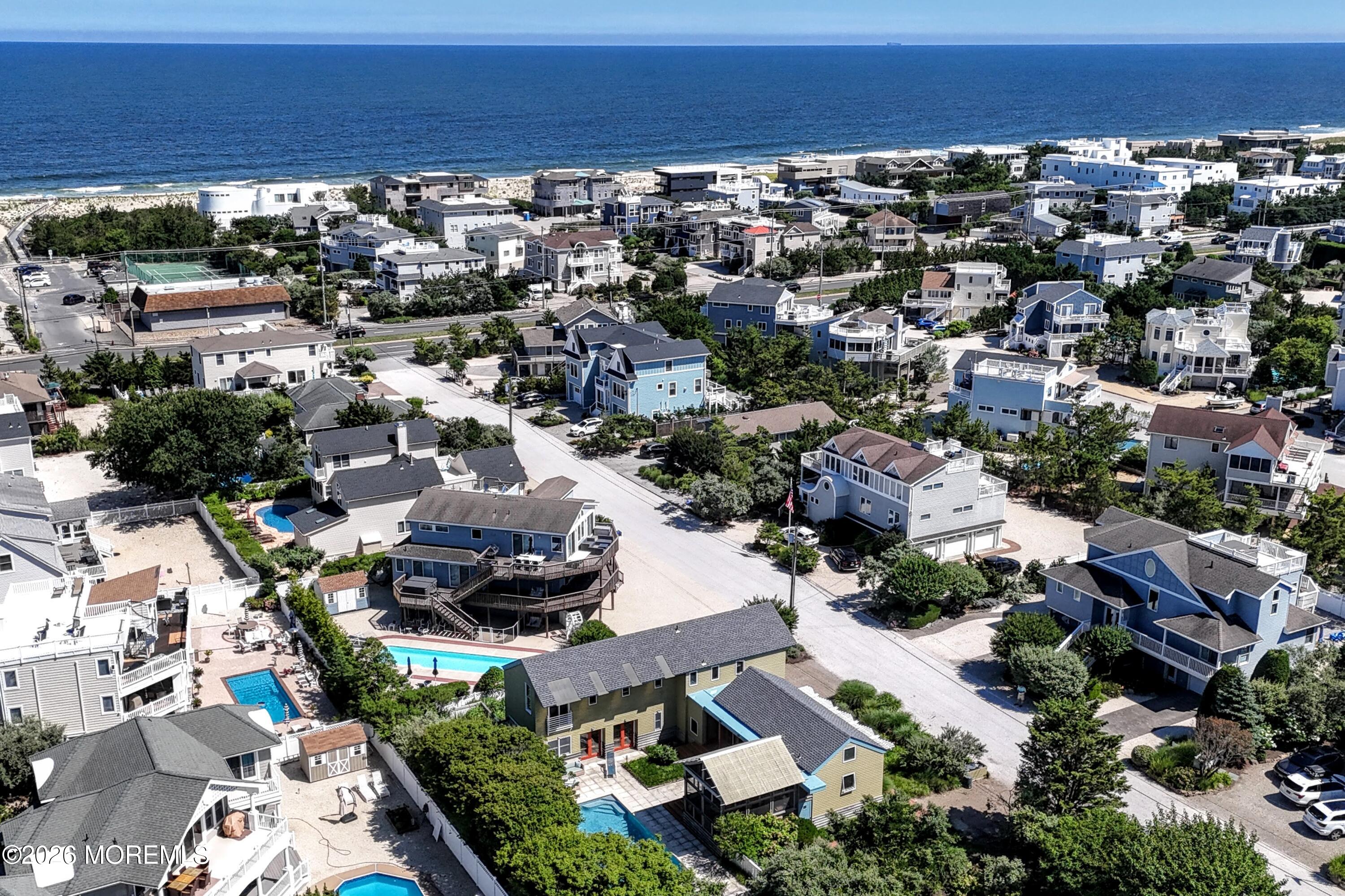 54 Long Beach Boulevard E