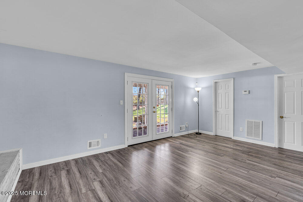 1 Foxcroft Drive, Marlboro, New Jersey image 23